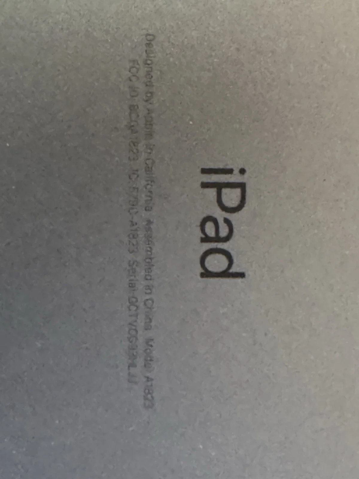 ipad 6th back.webp