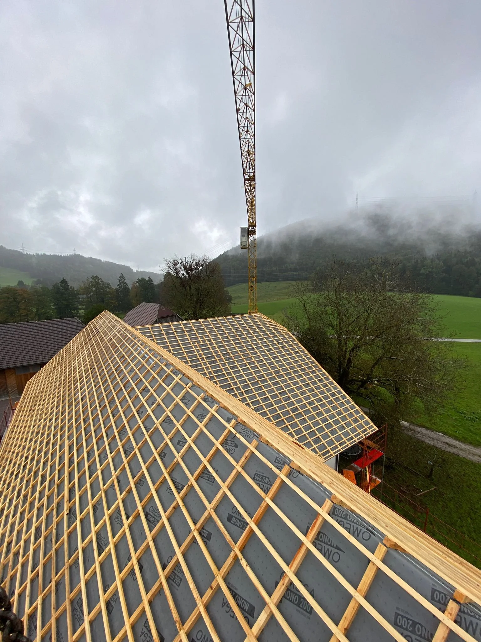 Dachsanierung landwirtschaftliches Gebäude.