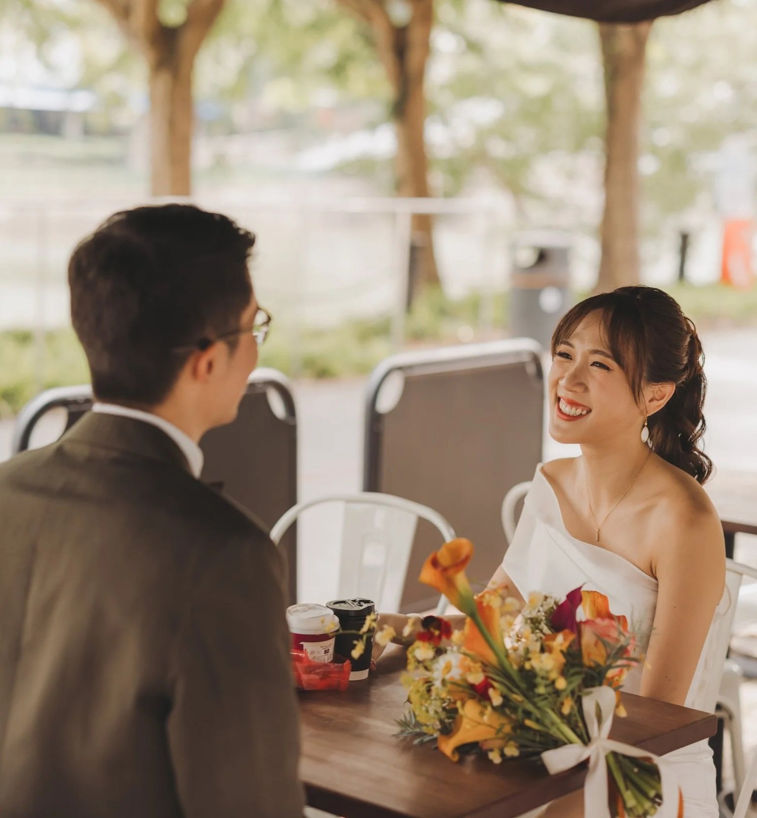Best Singapore Dating Coach for Men - profile review for Hinge, Bumble and coffee meets bagel
