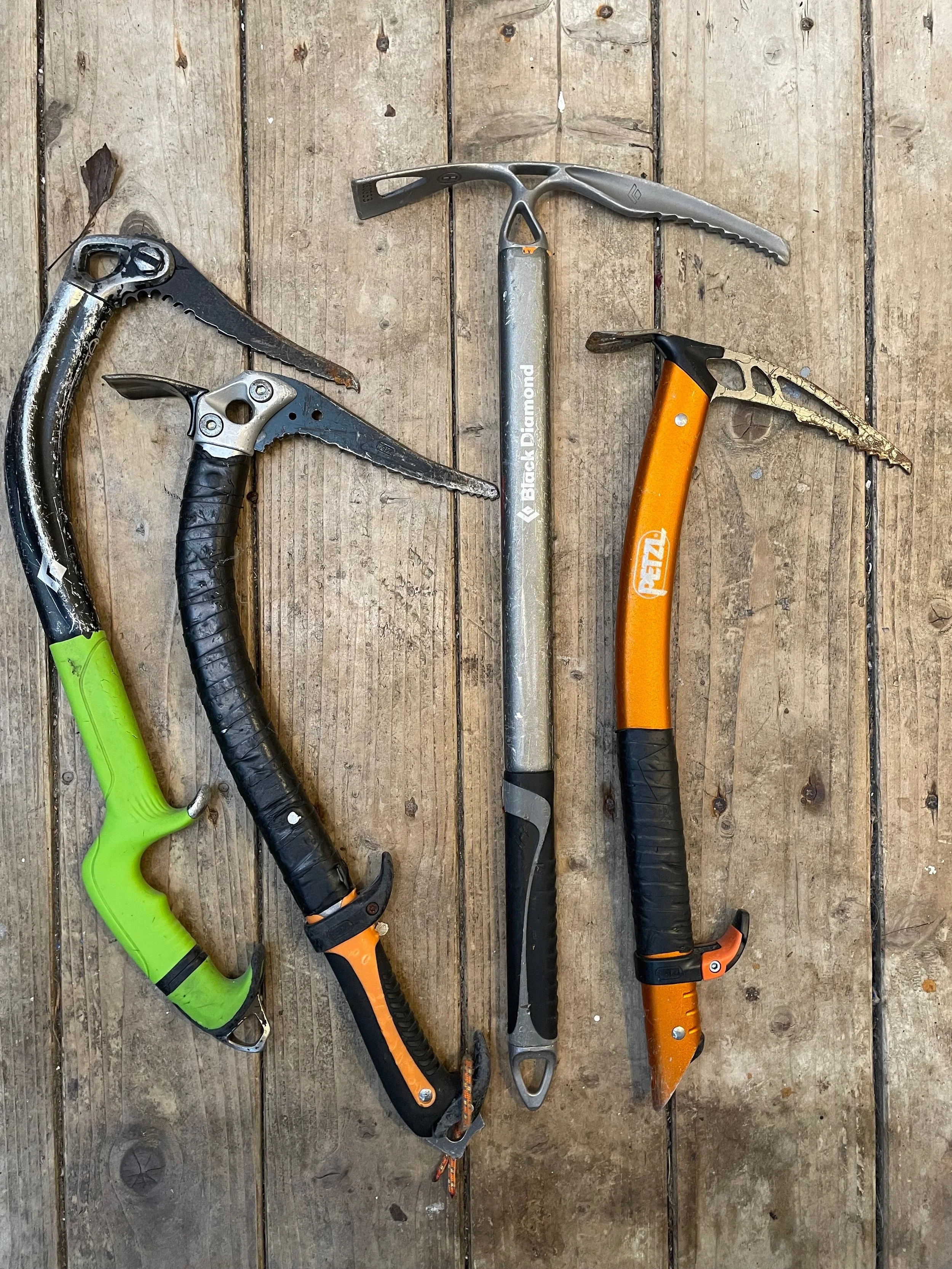 Choosing an Ice Axe