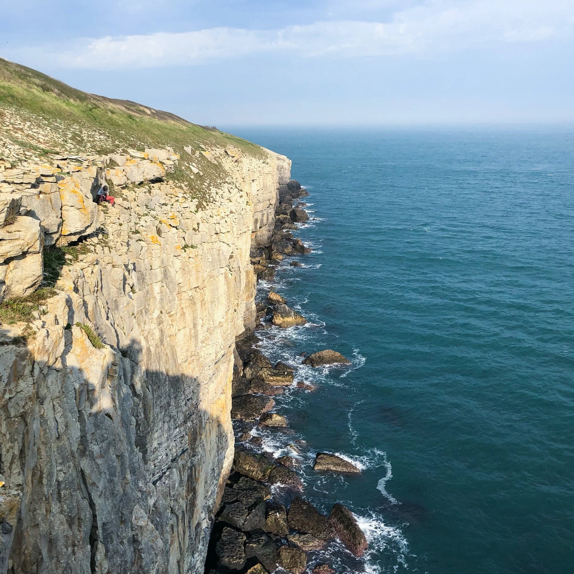 Sea cliff climbing in Dorset