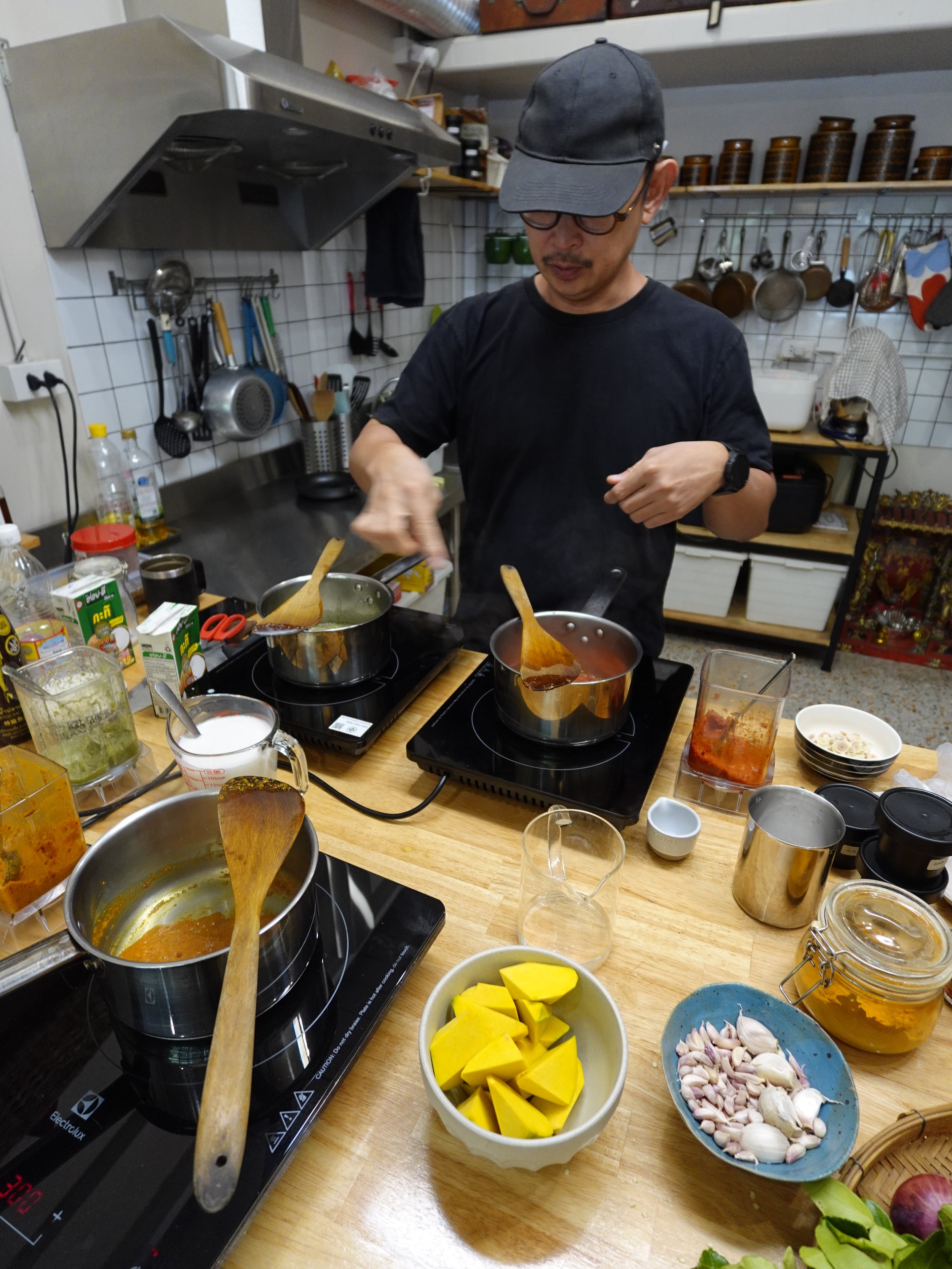 Three Curries with Angkrit