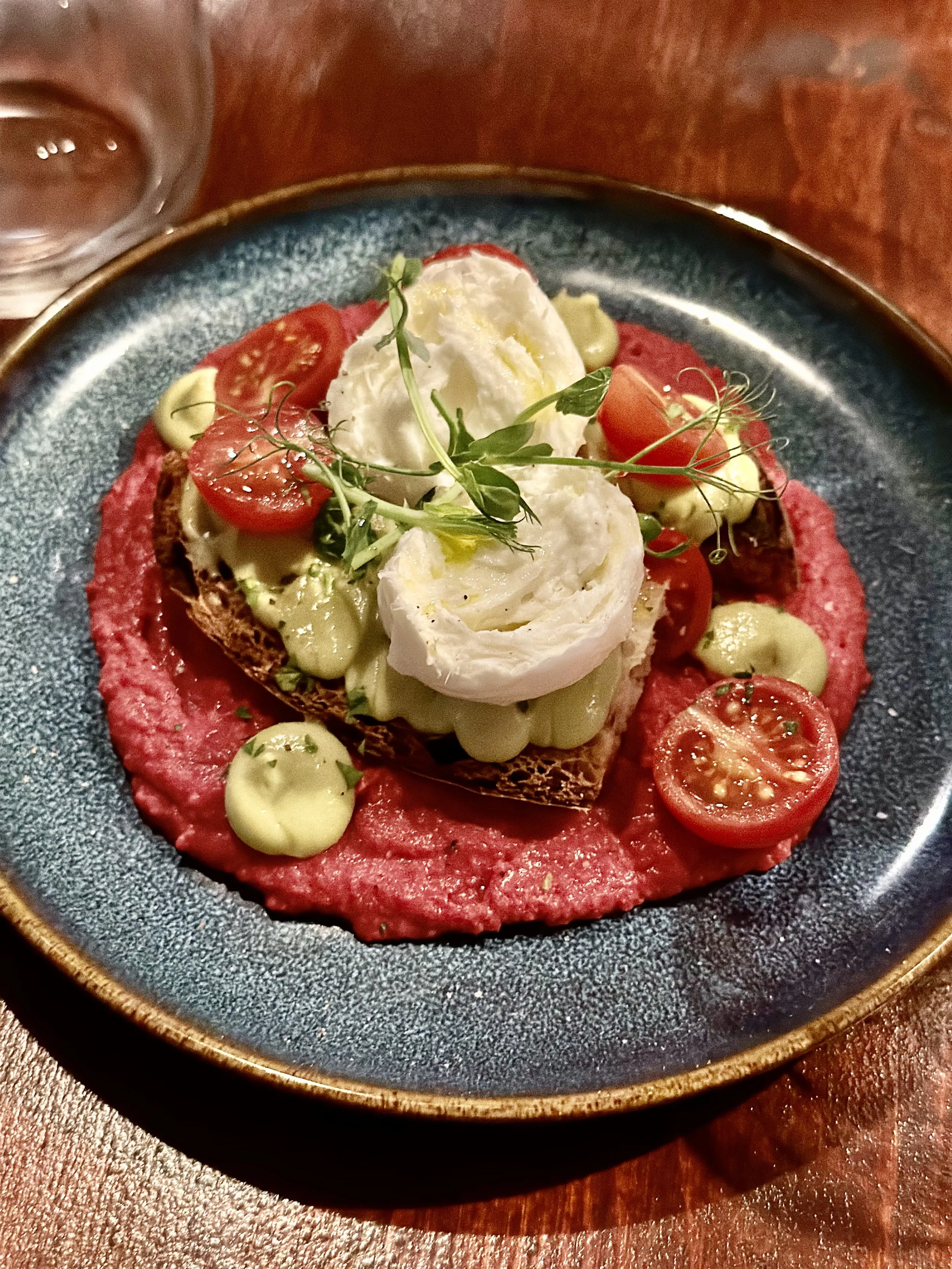 Beetroot dish with tomatoes and avocado