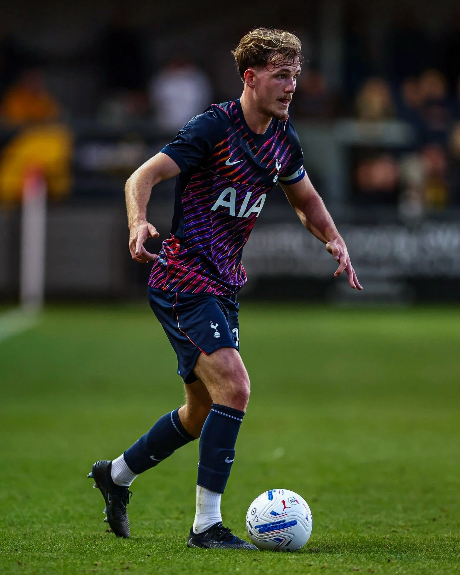 Leading Spurs U21s in the EFL Trophy &copy;️

@james.rowswell 👏