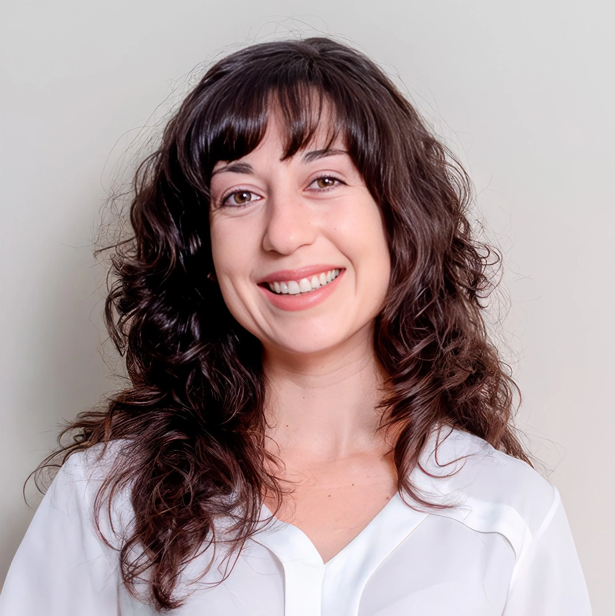 Diana Gordaliza at the Direct Client Summit. The Direct Client Summit is the must-attend virtual conference for translators & interpreters ready to attract better clients and create more opportunities in a changing market.