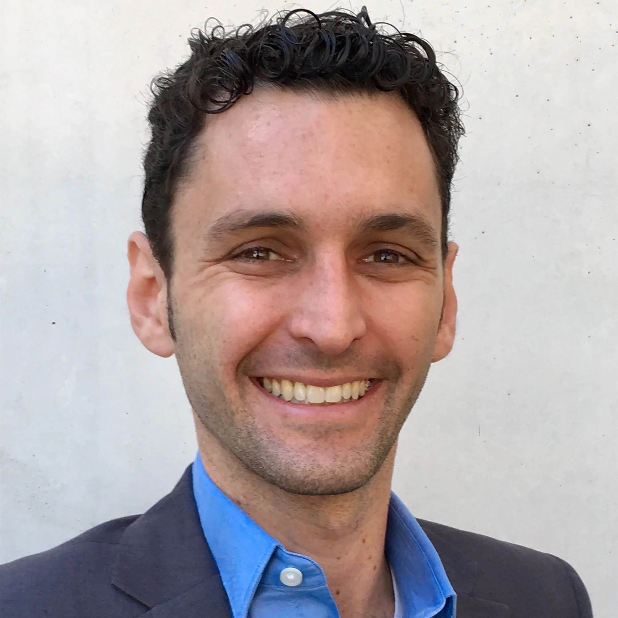 Josh Goldsmith at the Direct Client Summit. The Direct Client Summit is the must-attend virtual conference for translators & interpreters ready to attract better clients and create more opportunities in a changing market.