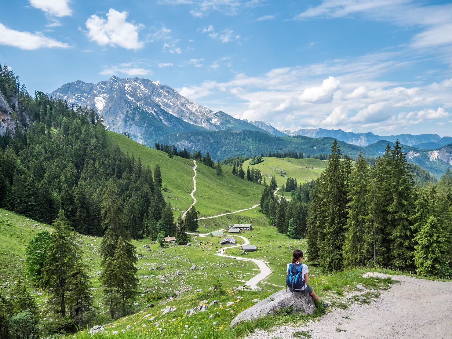 5 Science-Backed Benefits of Hiking for Moms (and Why It’s So Good for Pregnancy &amp; Postpartum Recovery)