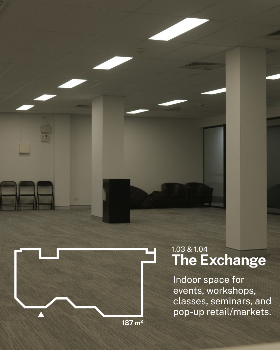 Empty indoor space with chairs, sofas, and a small black podium, used for events and workshops, with a layout diagram showing 187 square meters of area.