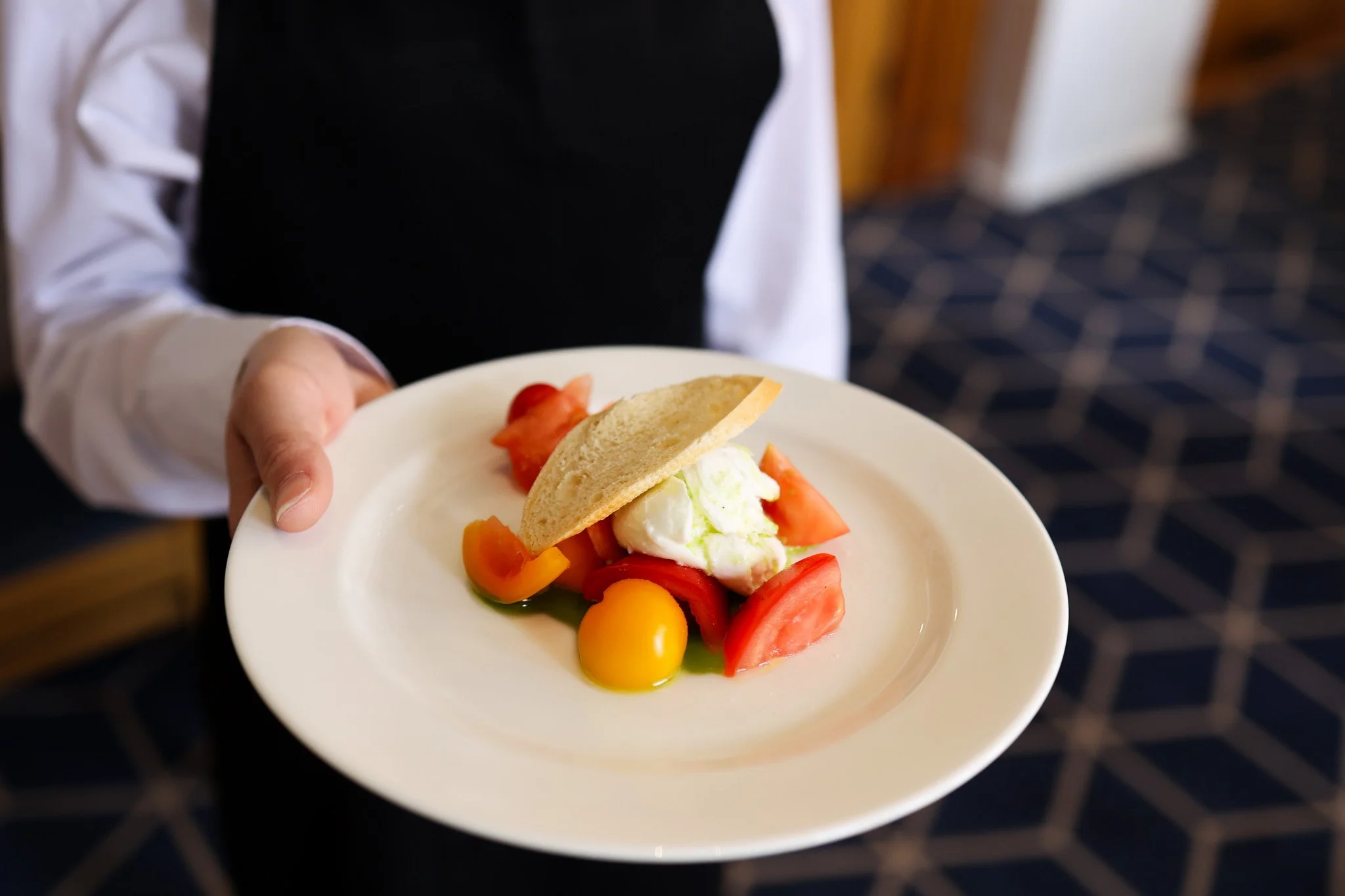 Barata starter with Tomatoes 87 Barts87 Barts Close Carvey Lunch.jpg