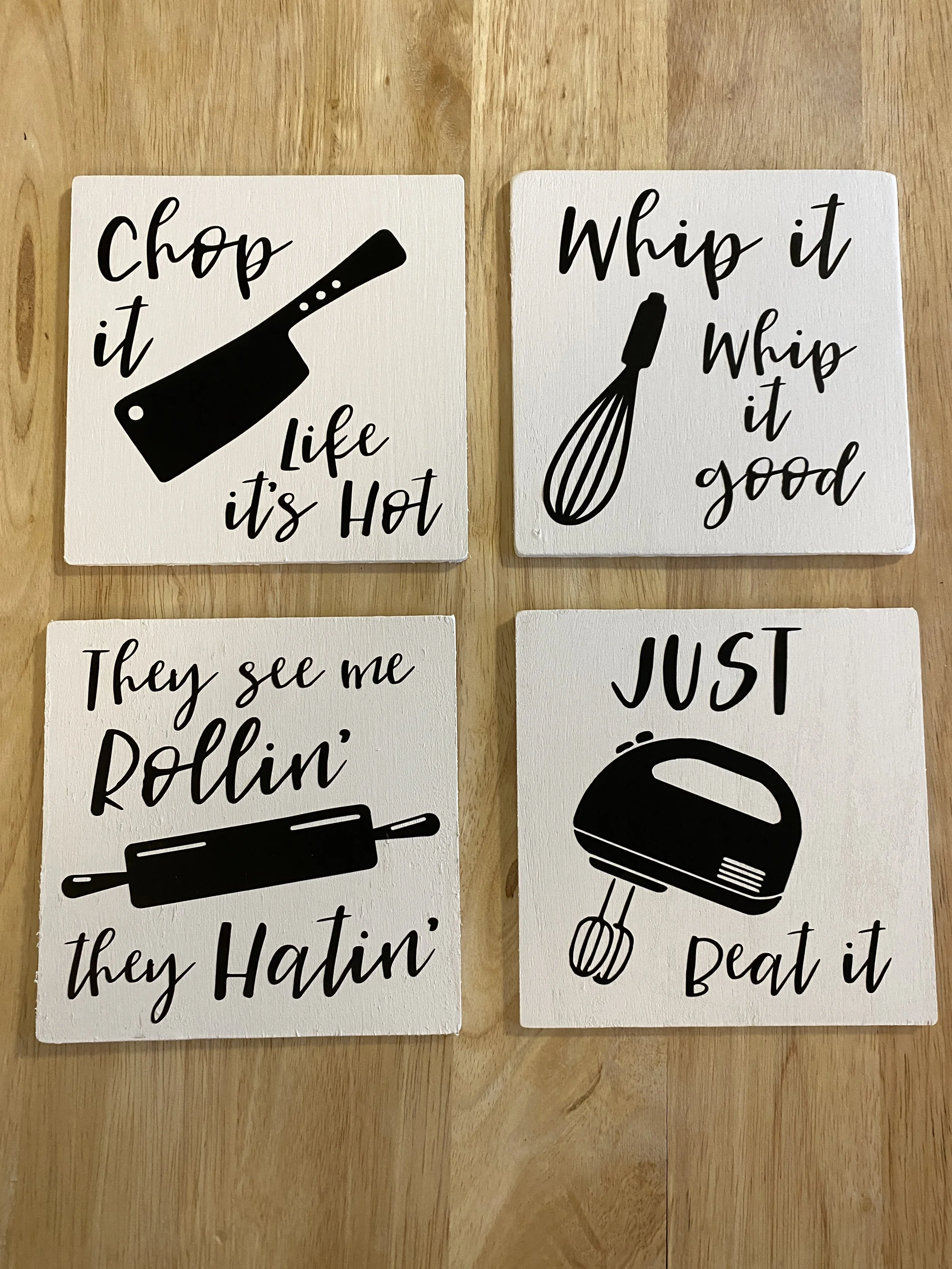 Sassy Kitchen Signs.JPG