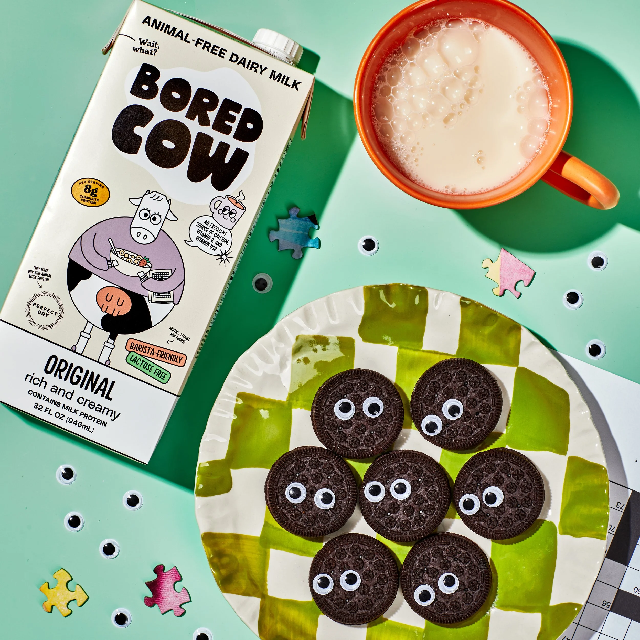20221015-BOREDCOW-2370-COOKIES-1X1.jpg