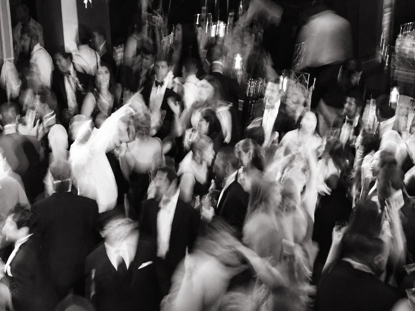 Warum ein erfahrener DJ für eure Hochzeit unersetzlich ist
