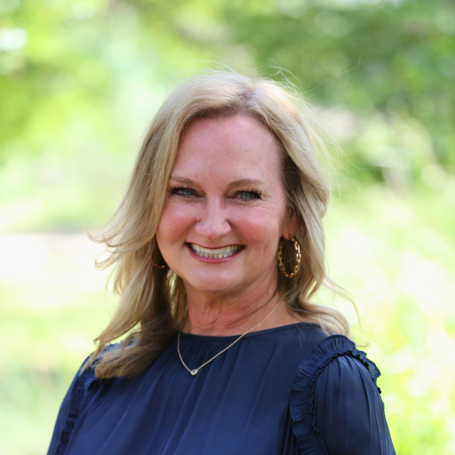 Jennifer Smith Headshot