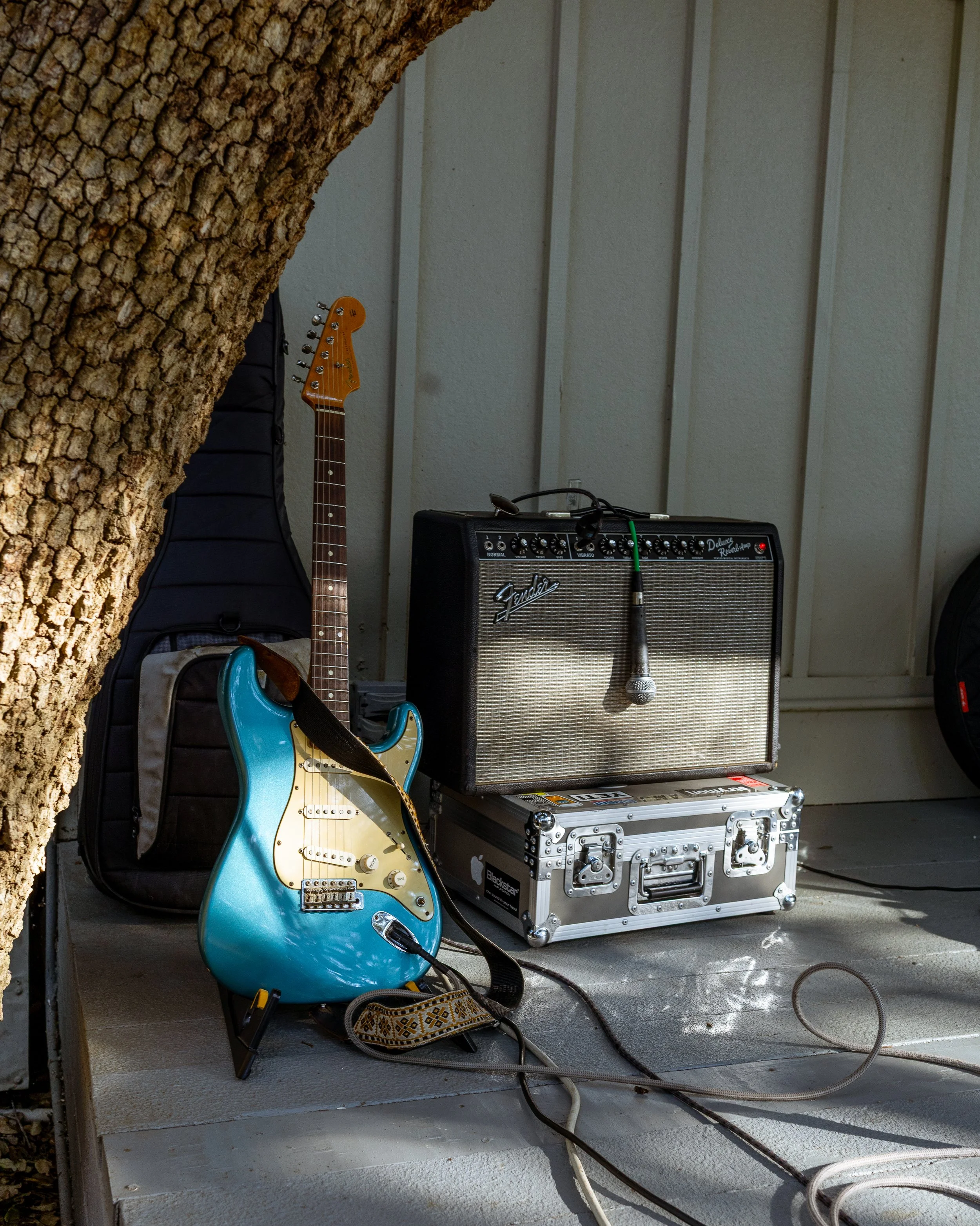 Electric guitar and equipment on stage