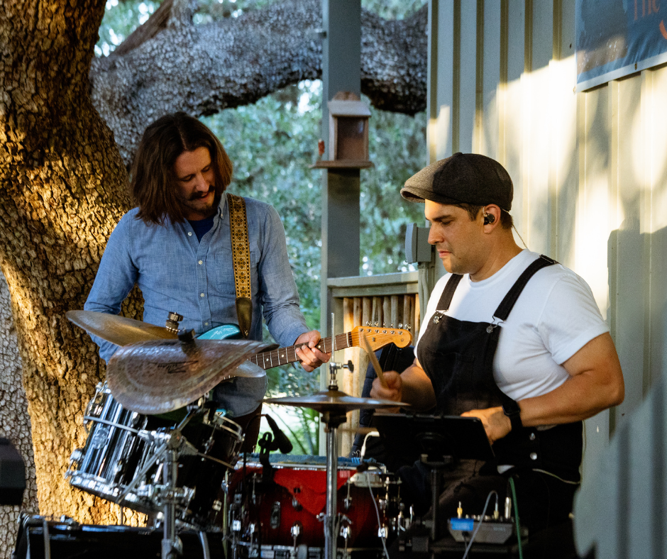 Andy Moondance Band 2025.png