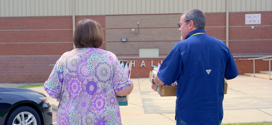 Cupcakes as an Act of Grace: College Street's Heart4Schools Ministry