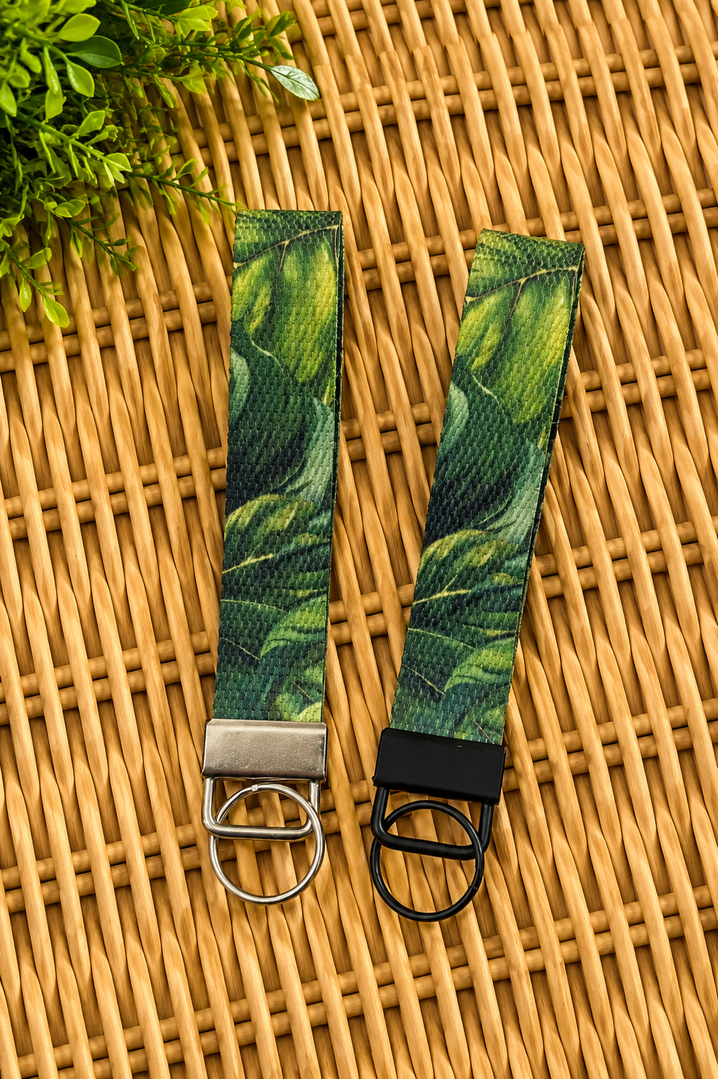 Wristlet keychains