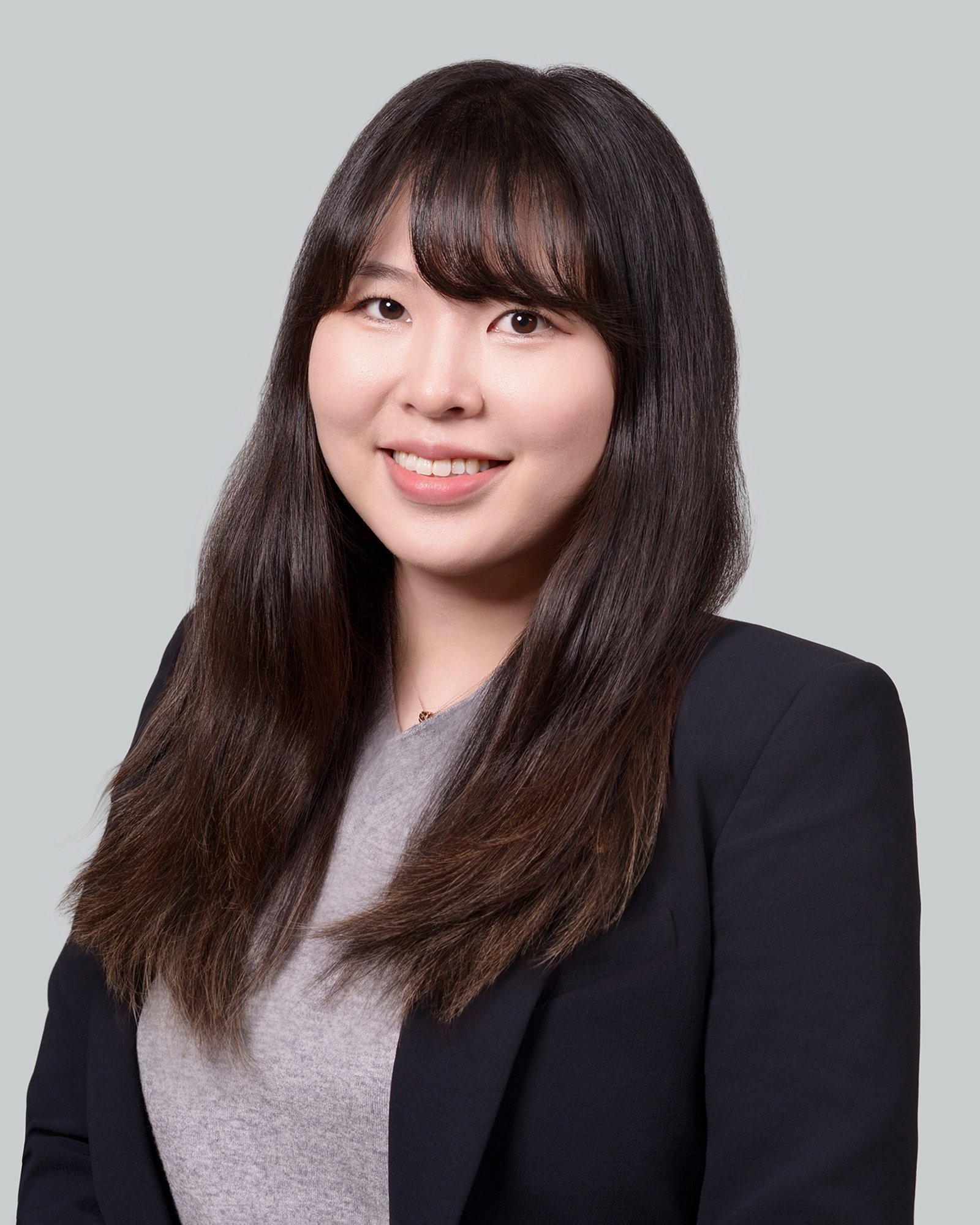 biz_headshot_009.jpg