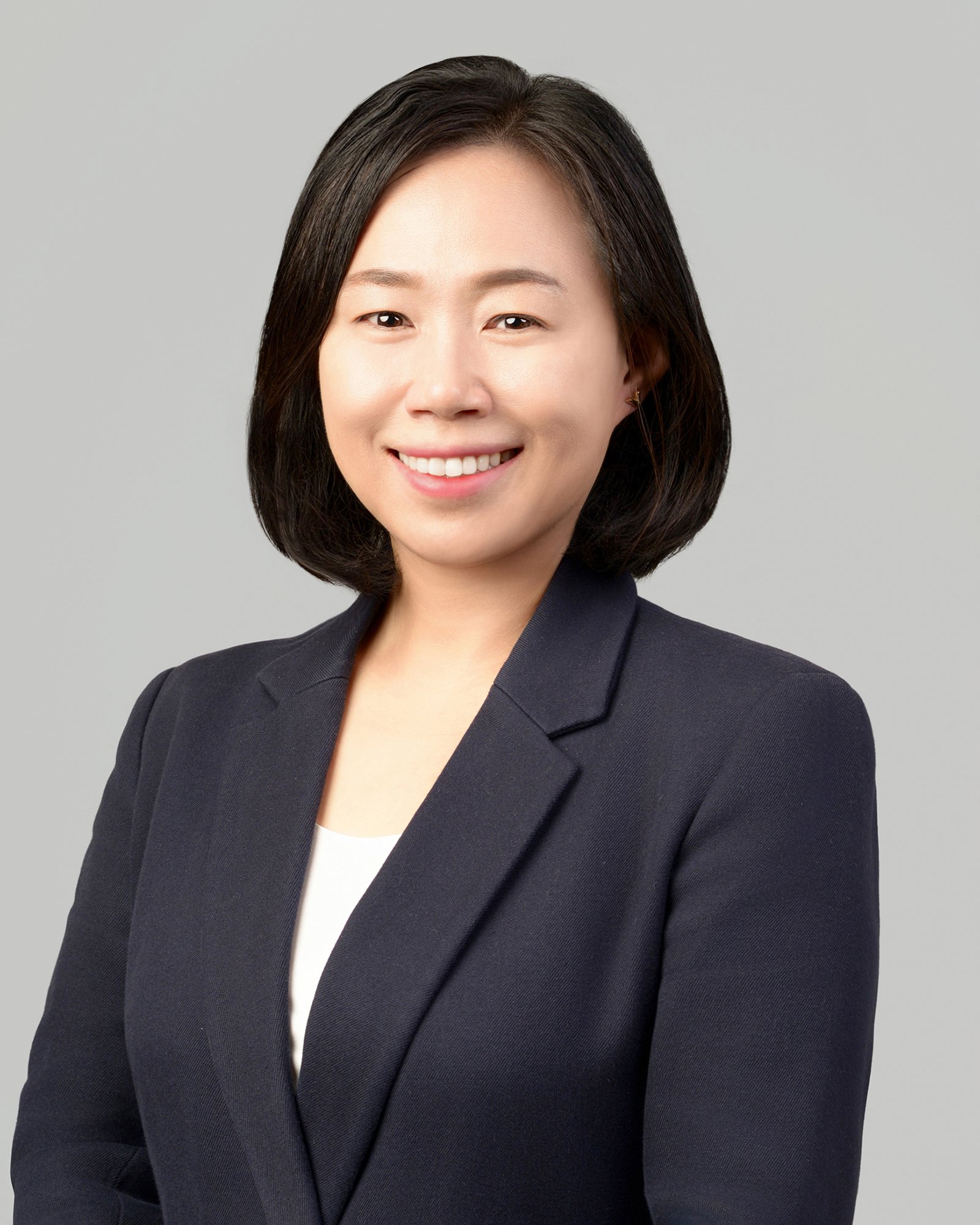 biz_headshot_029.jpg