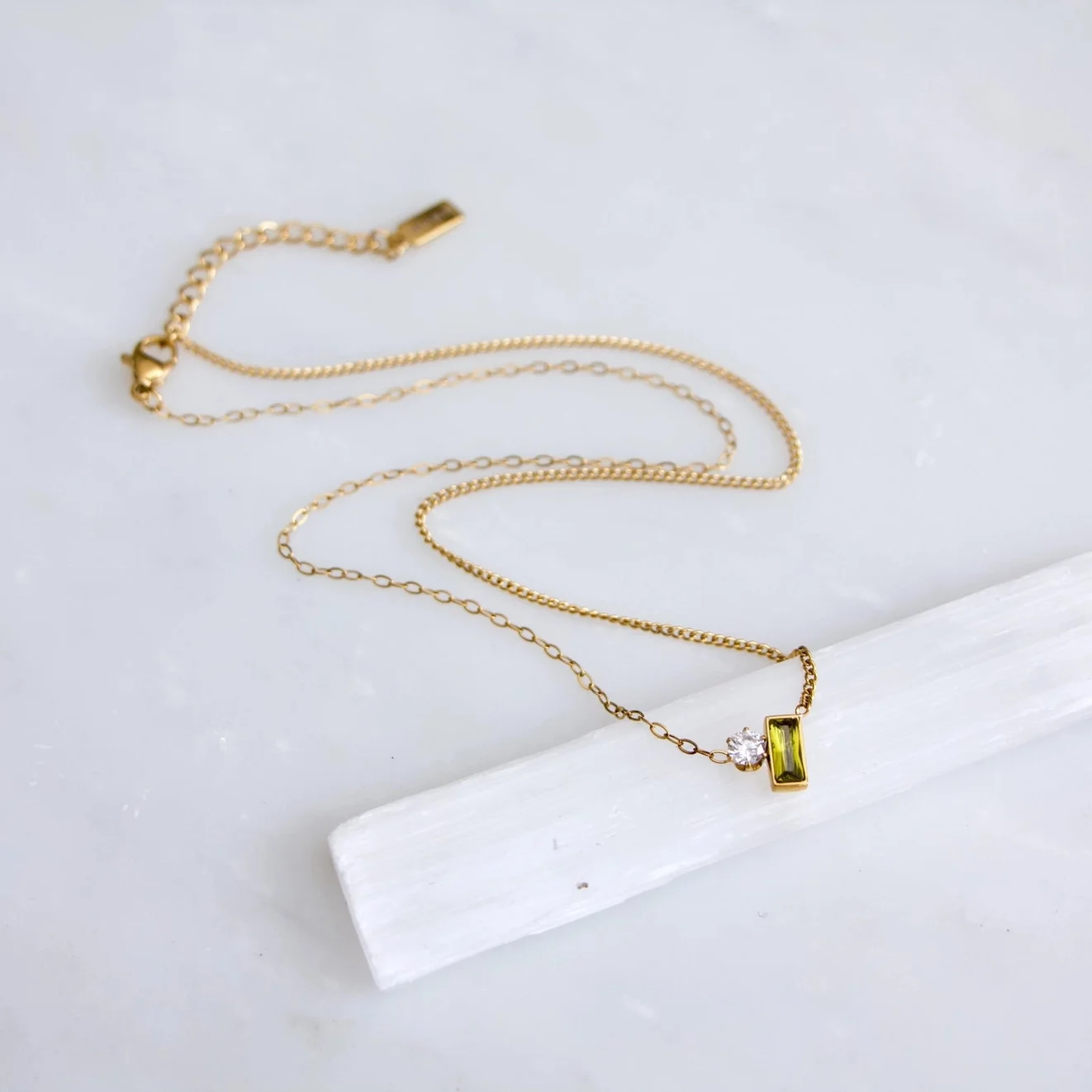 asymetrical necklace 2.webp