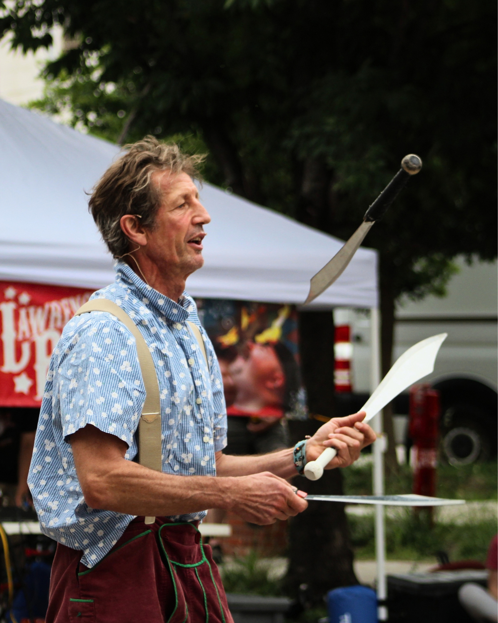 Hilby the Skinny German Juggling Boy.png