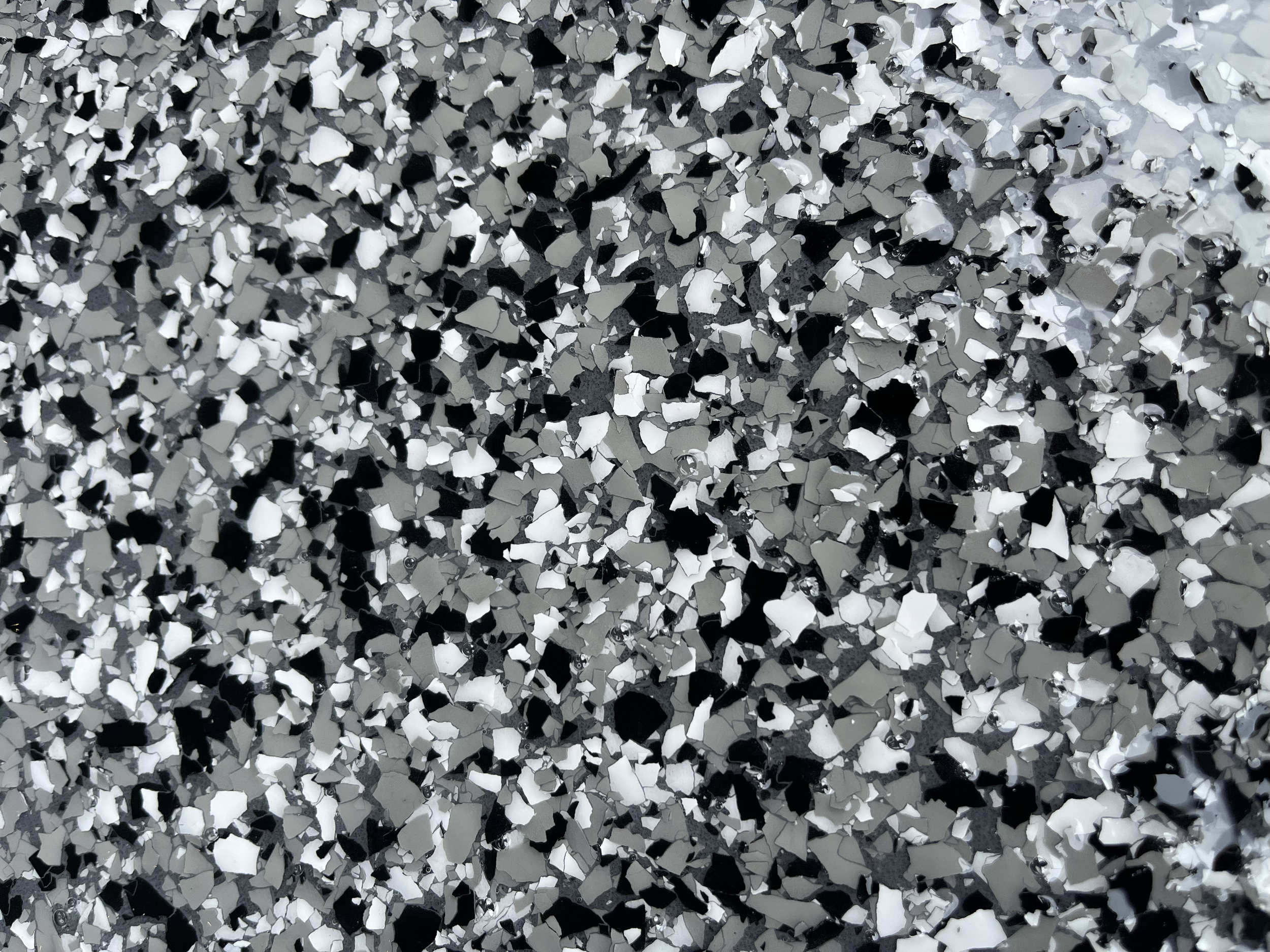 Epoxy flakes