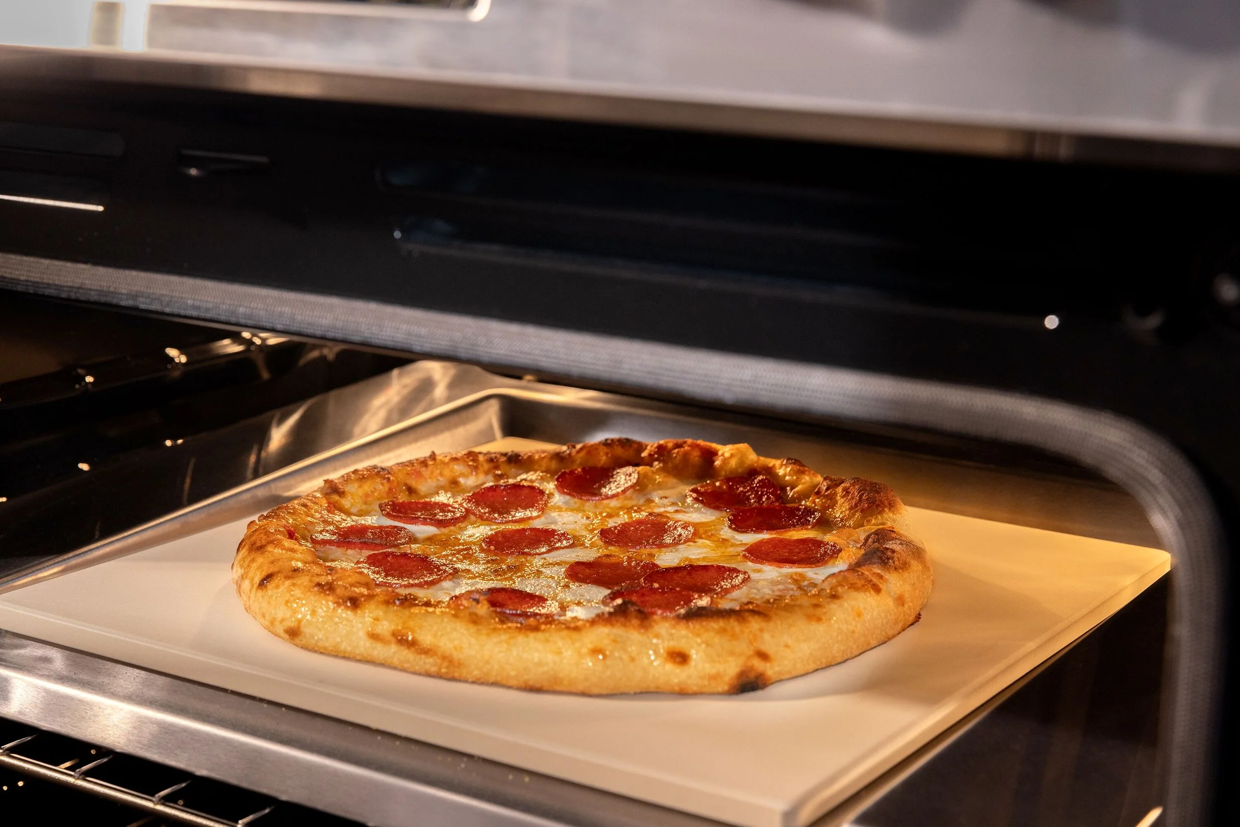 StoneBakedPizza_Still--3000px.jpg