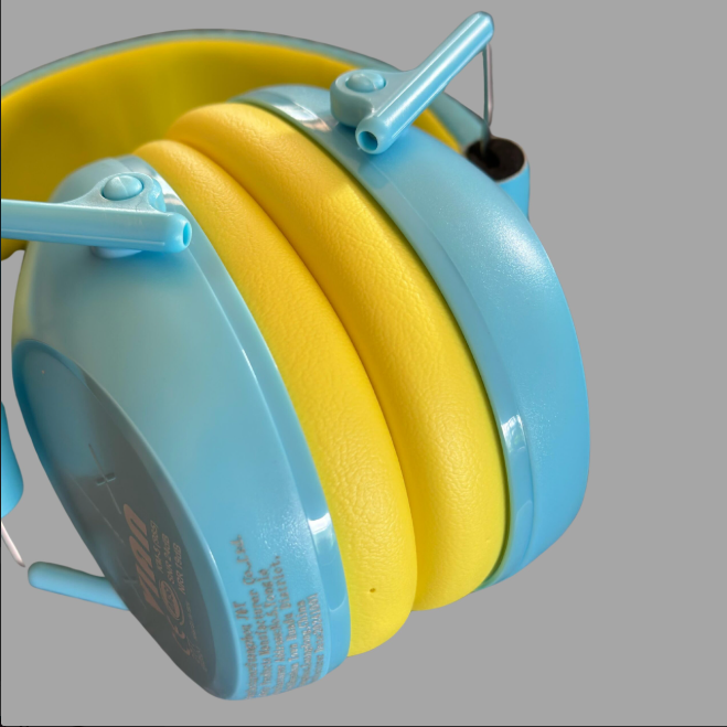Therapy Tools noise cacelling headphones 5.png