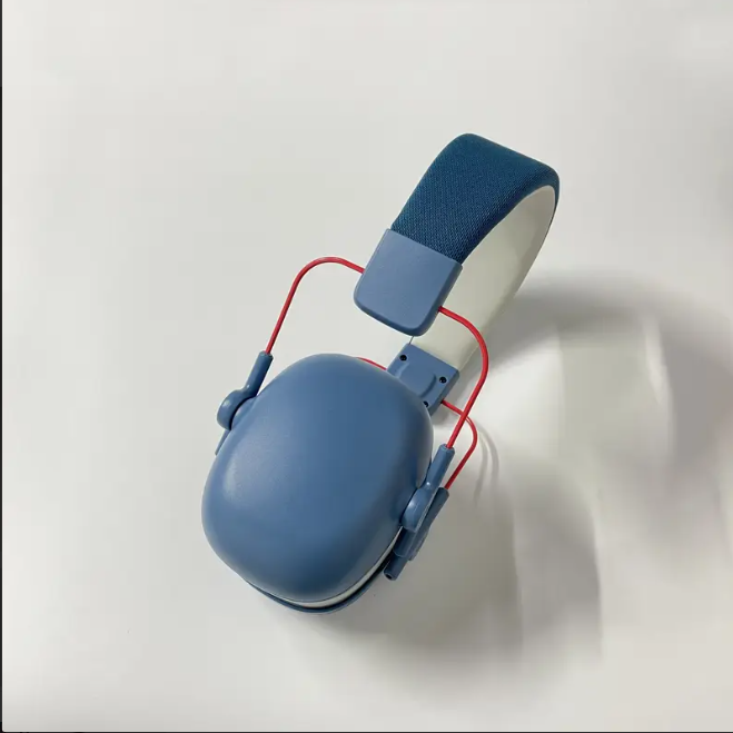 Therapy Tools noise cacelling headphones 4.png