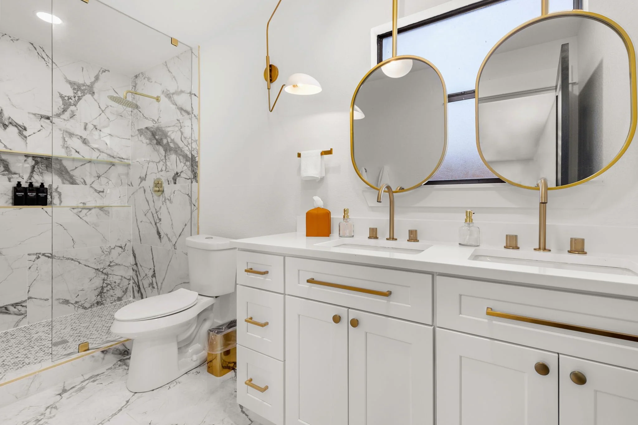 57 - Pool House Bathroom.jpg