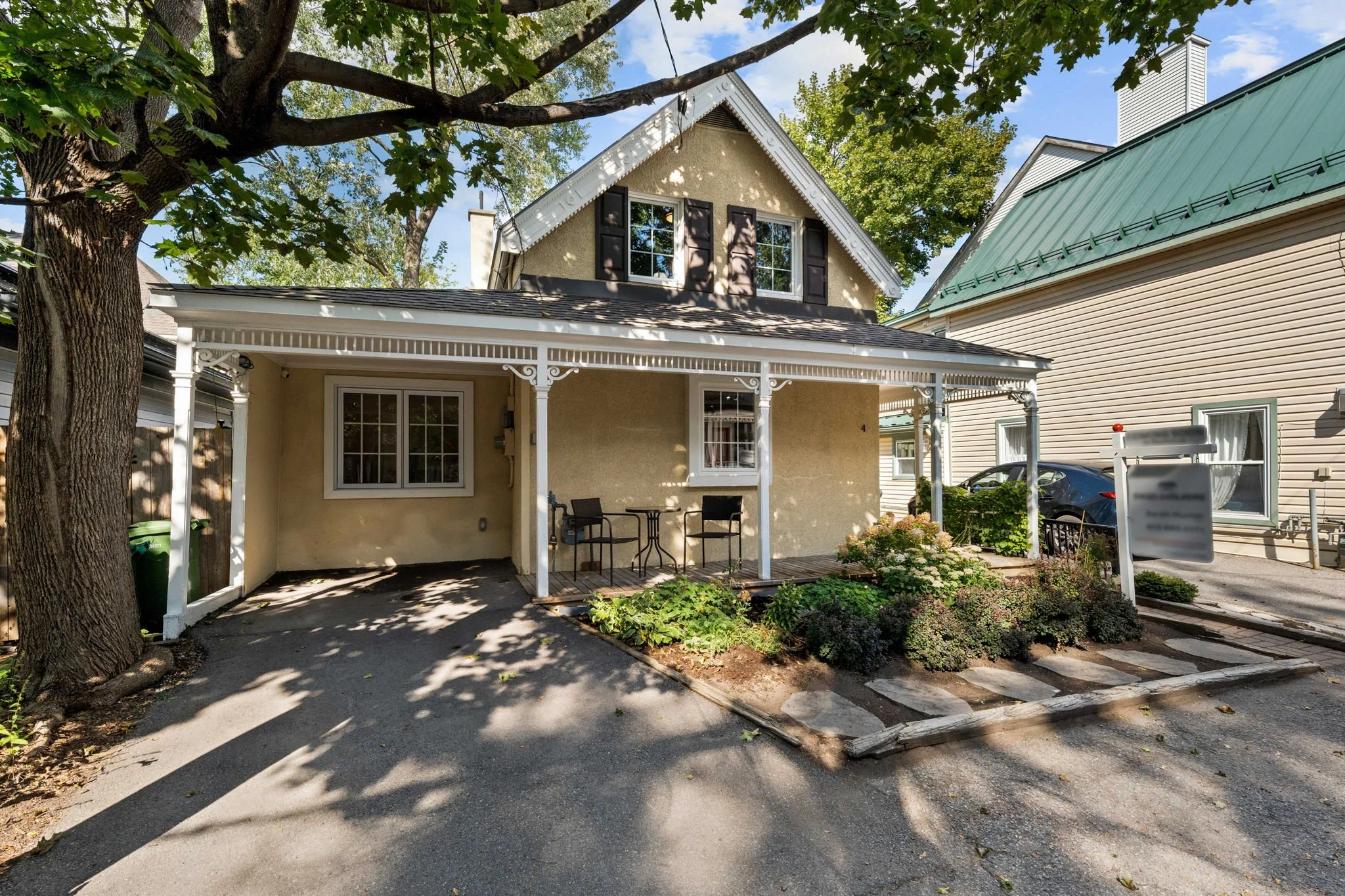 3-web-or-mls-4 Avon Lane-12.jpg
