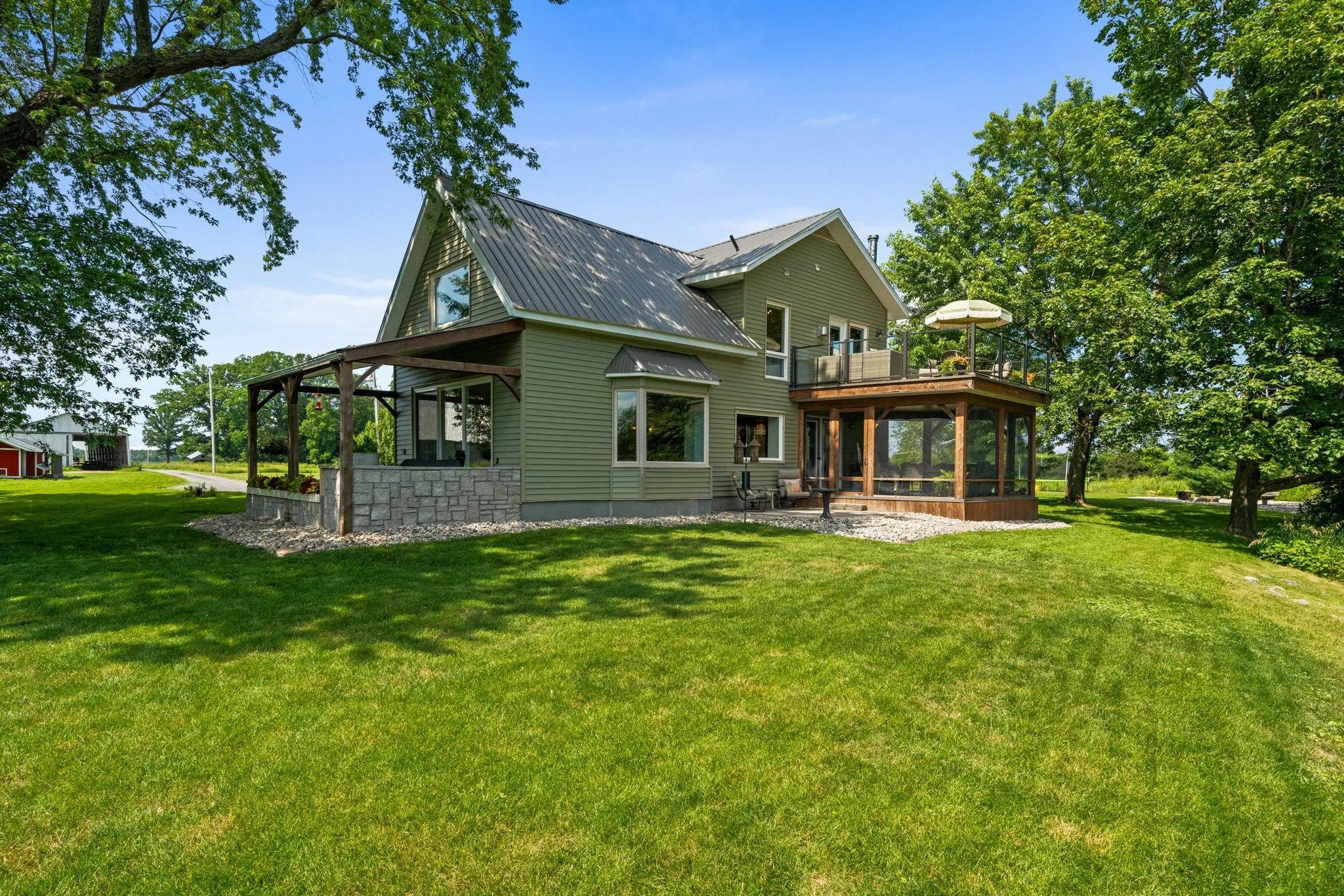 68-web-or-mls-6548 Carp Road-75.jpg