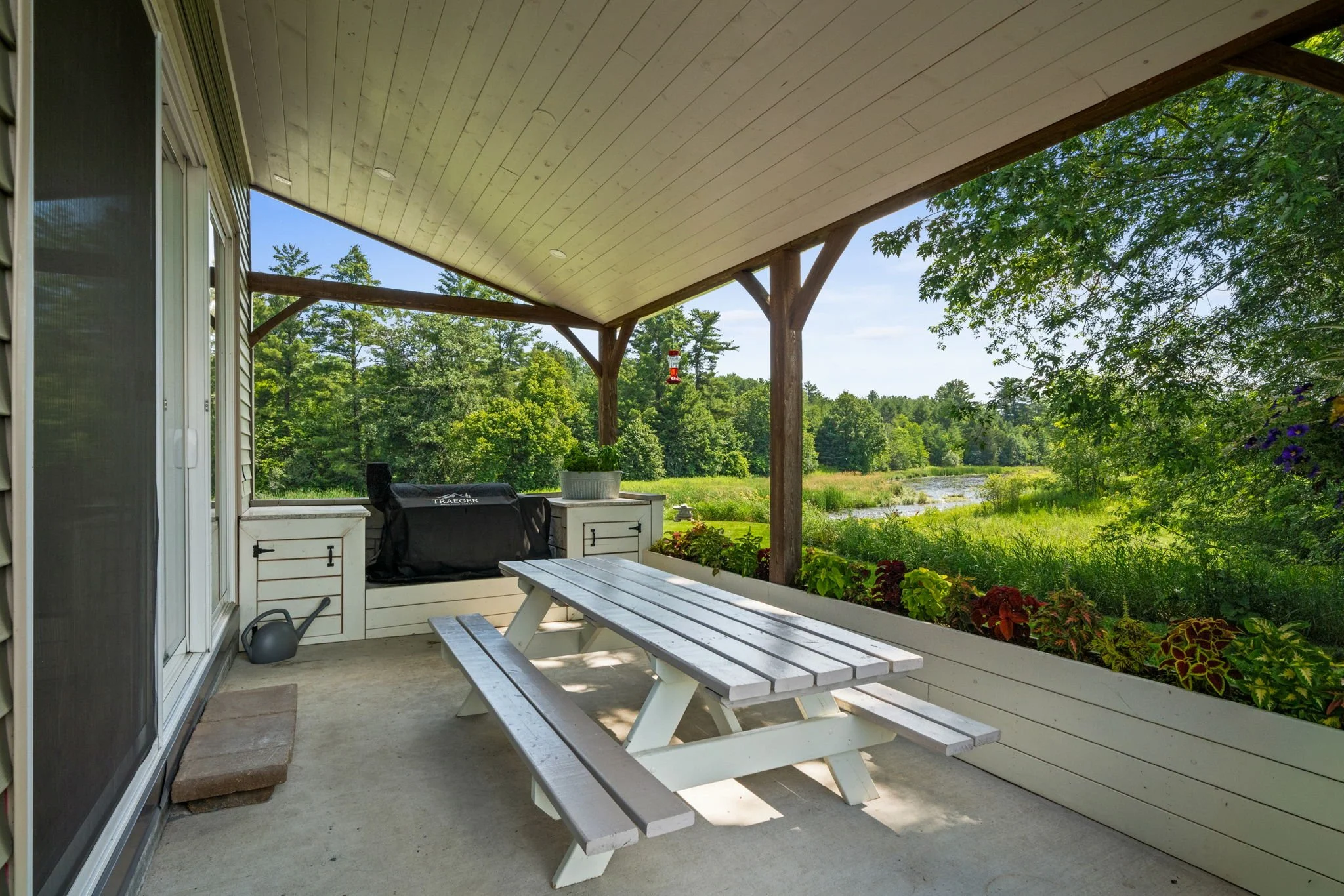 71-web-or-mls-6548 Carp Road-78.jpg