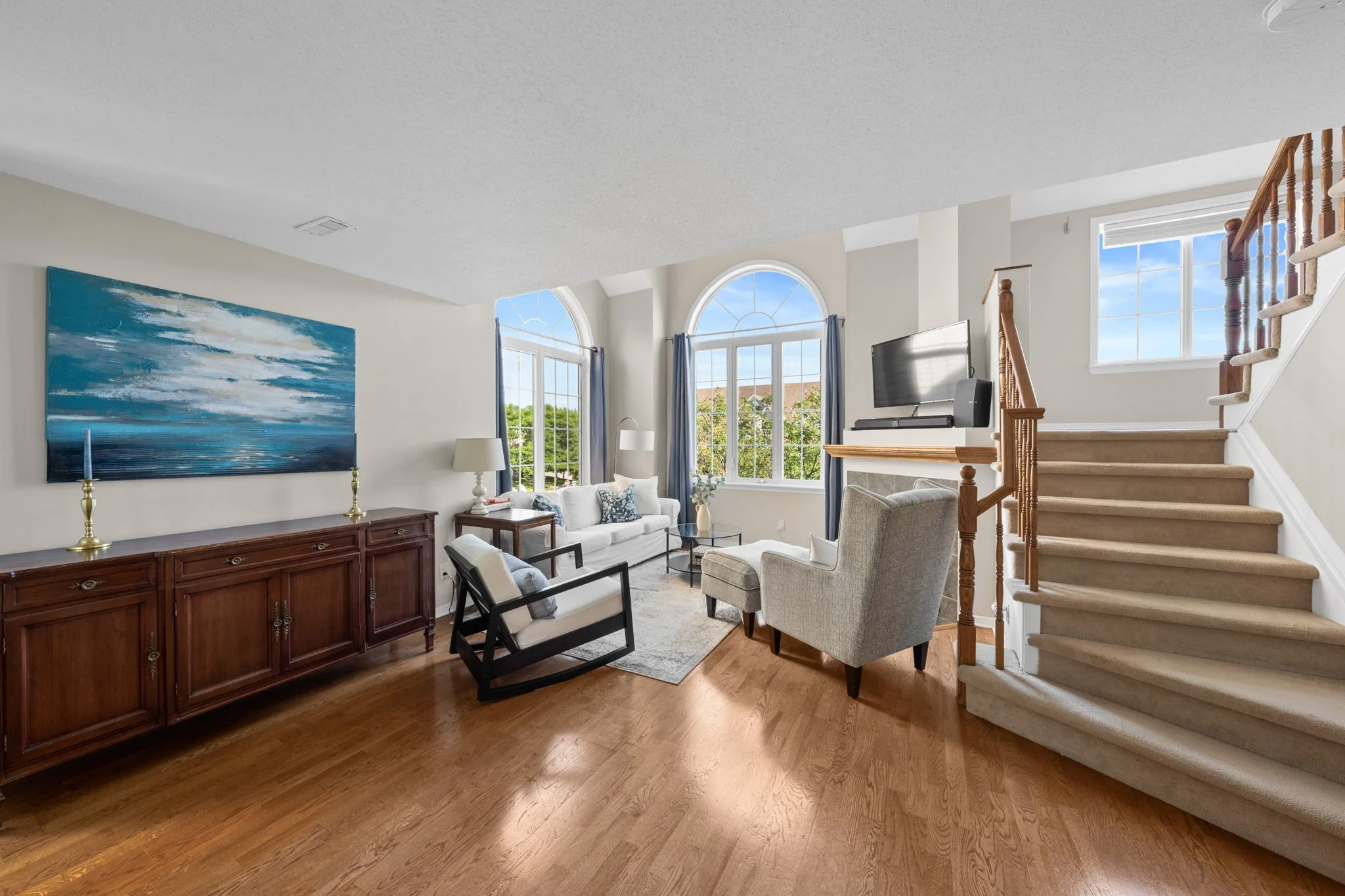 8-web-or-mls-163 70 Edenvale Drive-40.jpg