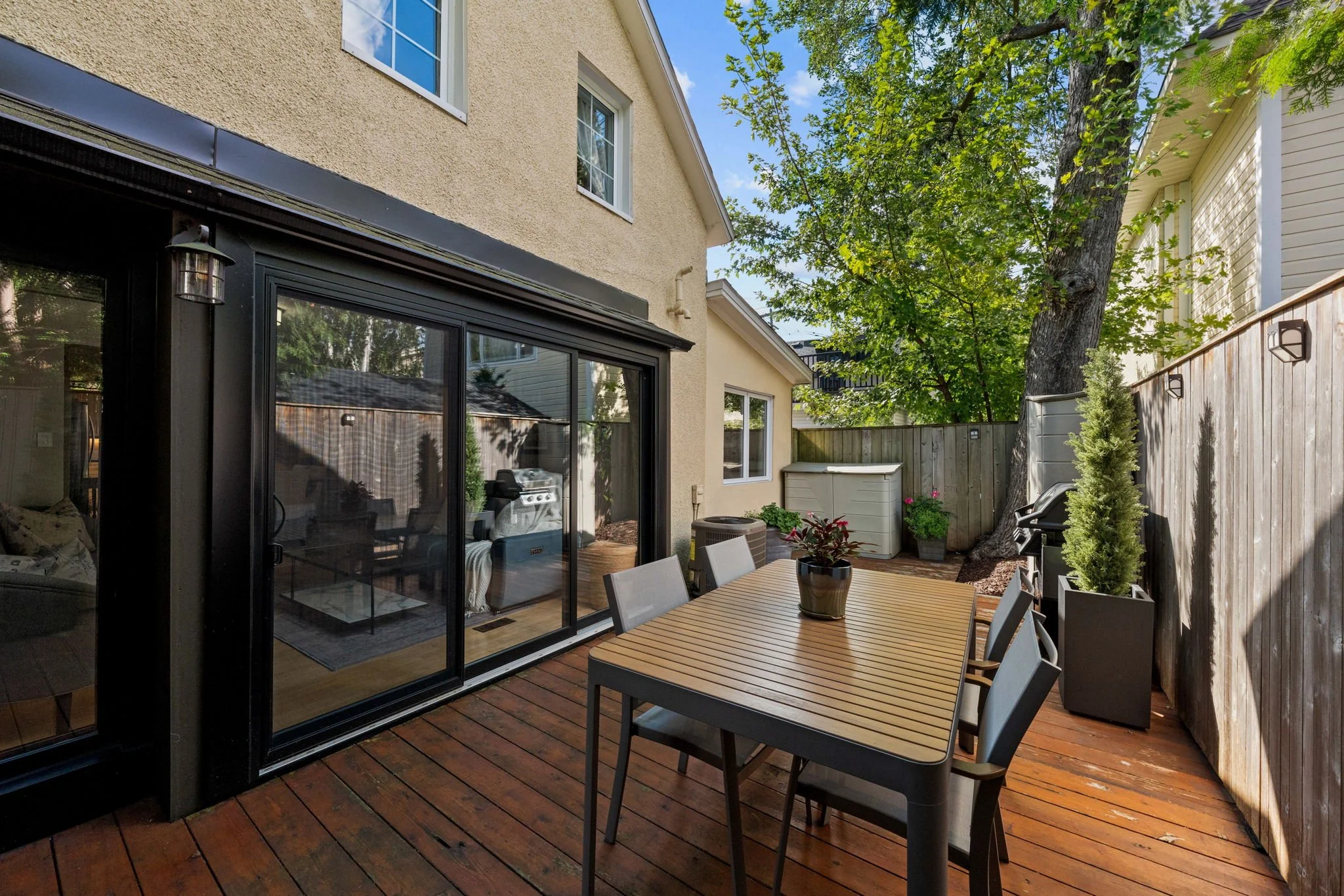 43-web-or-mls-4 Avon Lane-6.jpg