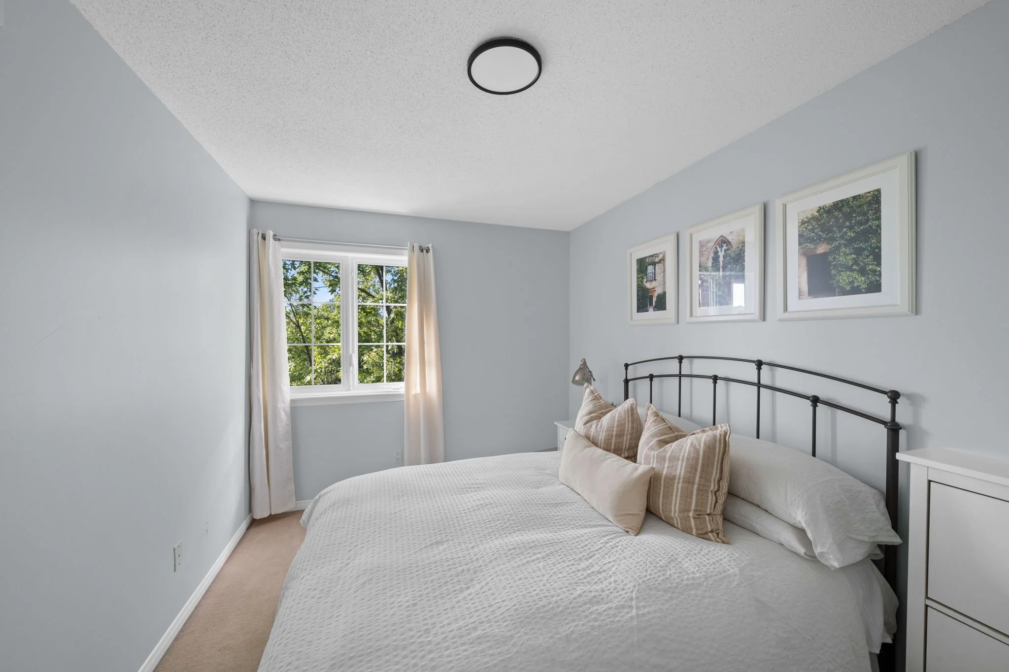 38-web-or-mls-163 70 Edenvale Drive-30.jpg