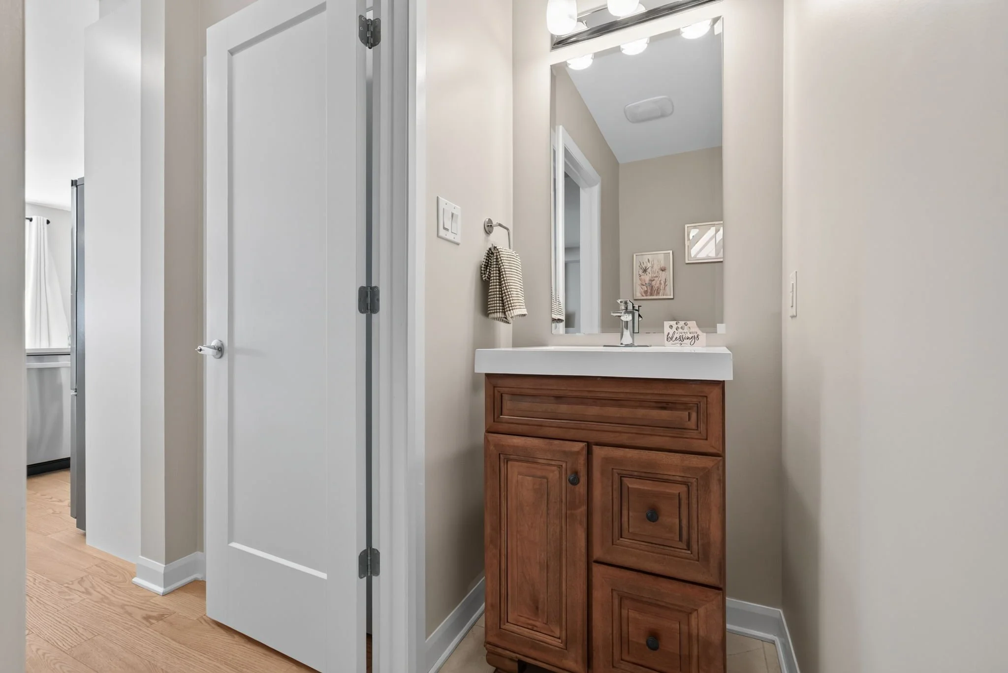 31-web-or-mls-537-anchor-cir.jpg