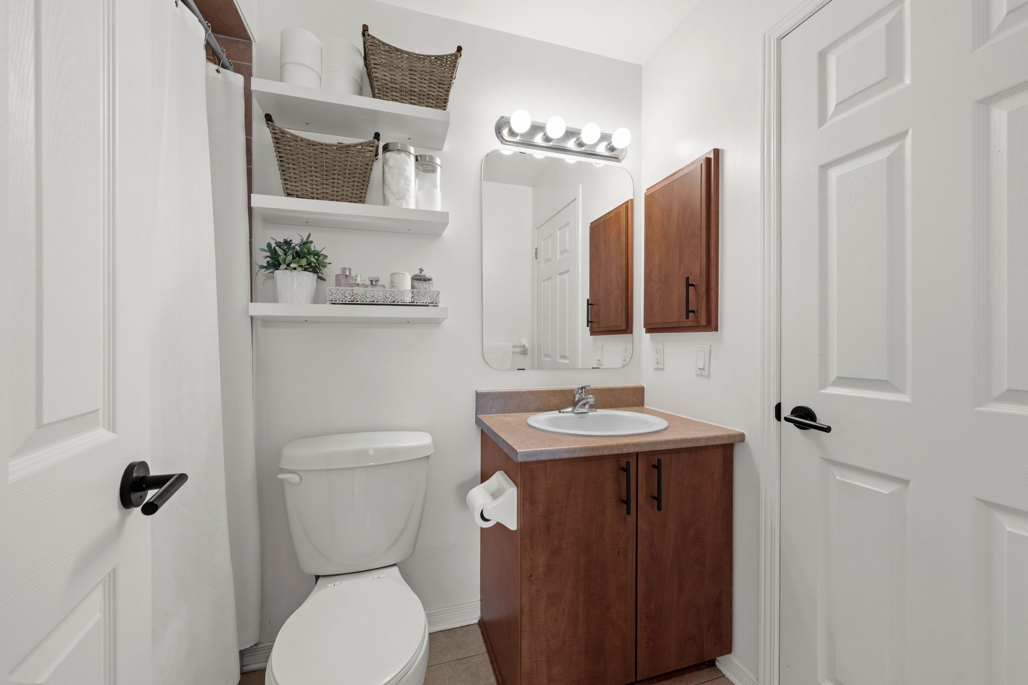 36-web-or-mls-163 70 Edenvale Drive-29.jpg