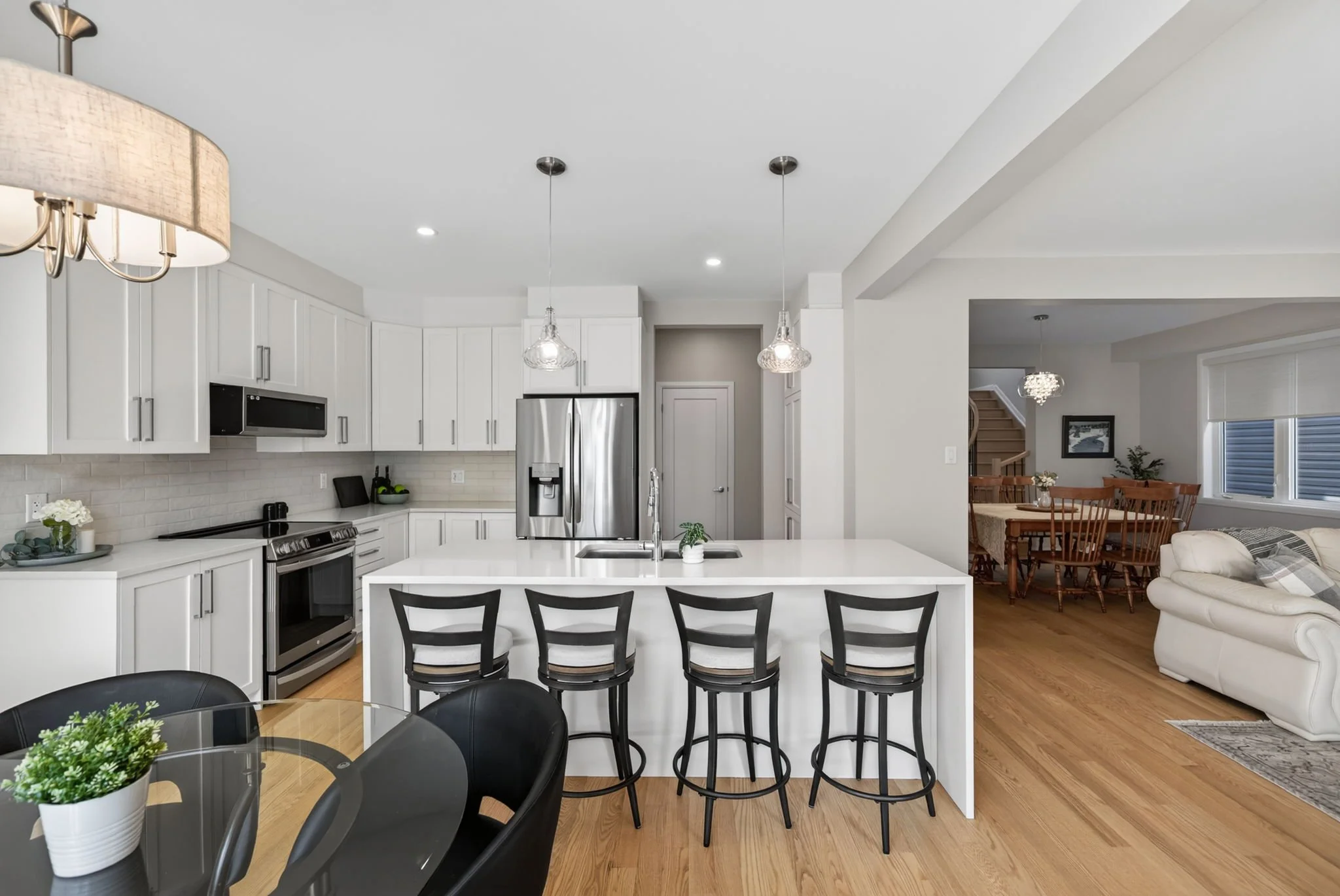 22-web-or-mls-537-anchor-cir.jpg