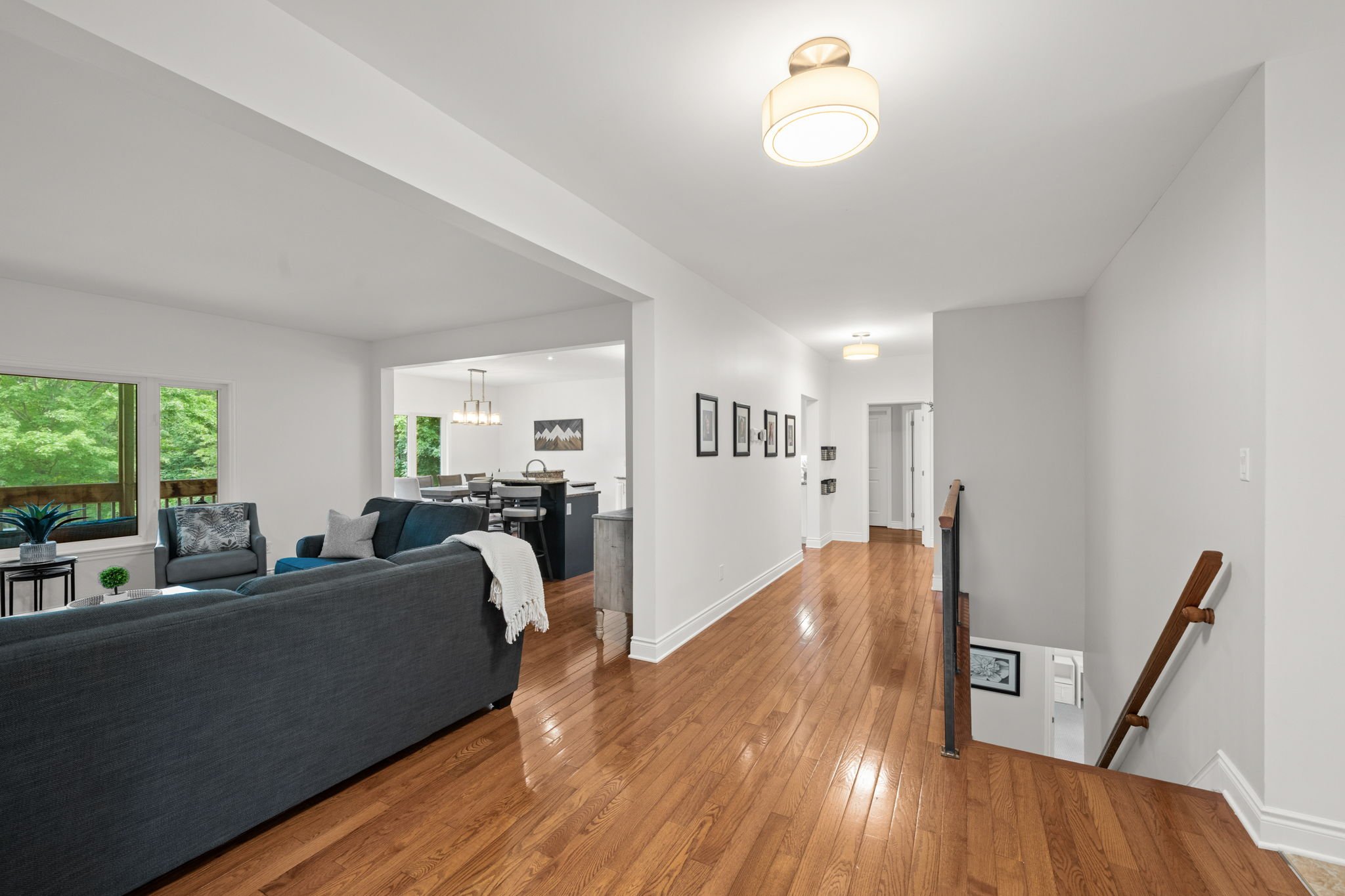 11-web-or-mls-876 Centre Street-11.jpg