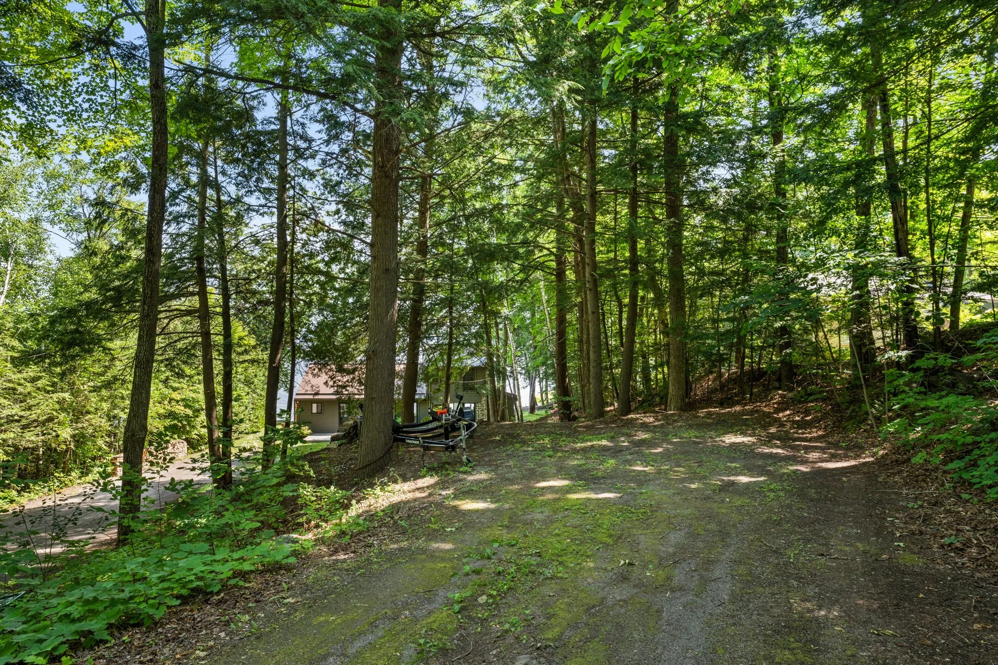 46-web-or-mls-167 Barrett Chute Road-45.jpg
