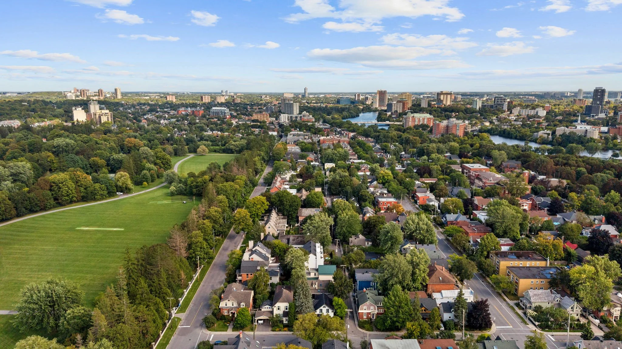 54-web-or-mls-4 Avon Lane-8.jpg