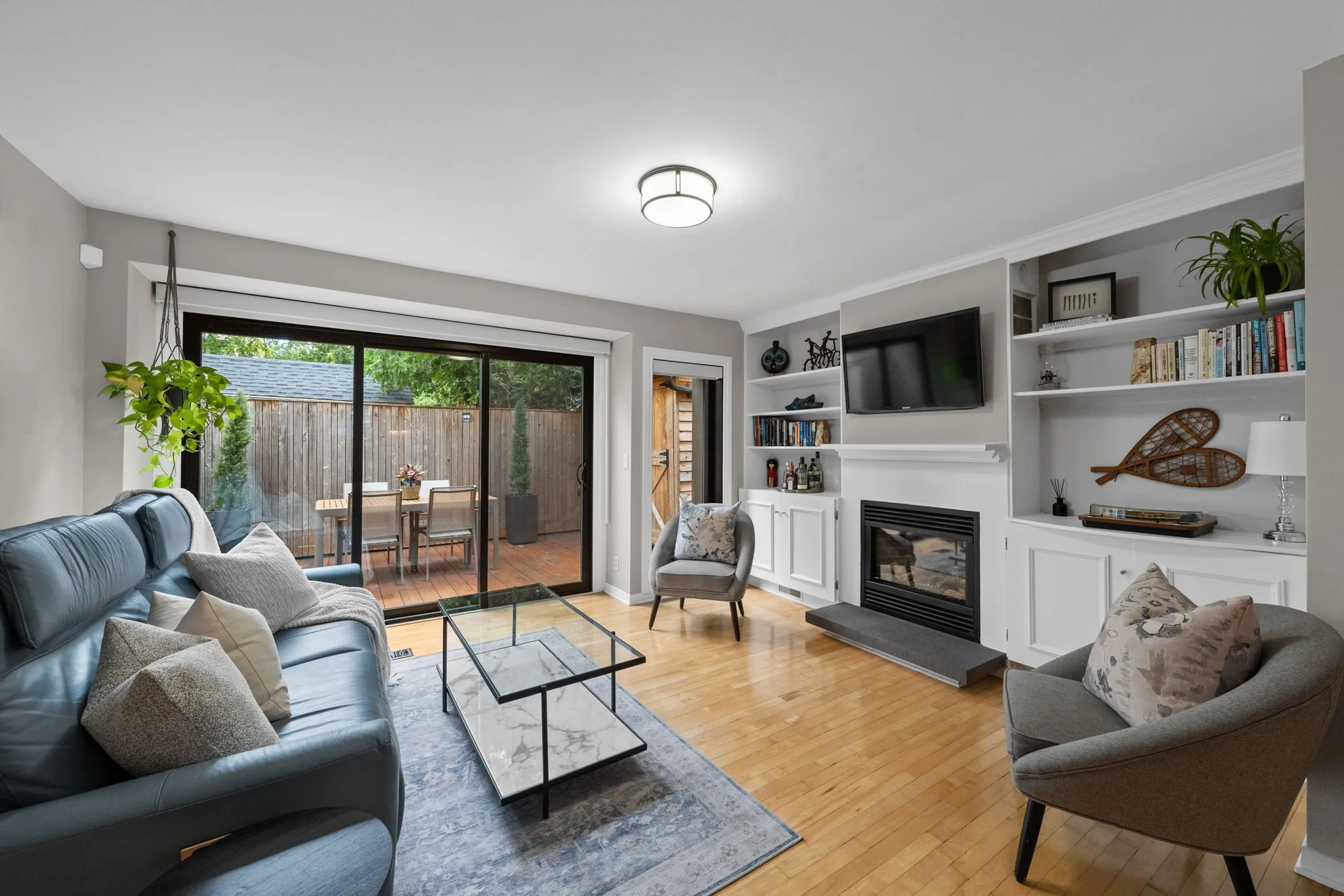 21-web-or-mls-4 Avon Lane-48.jpg