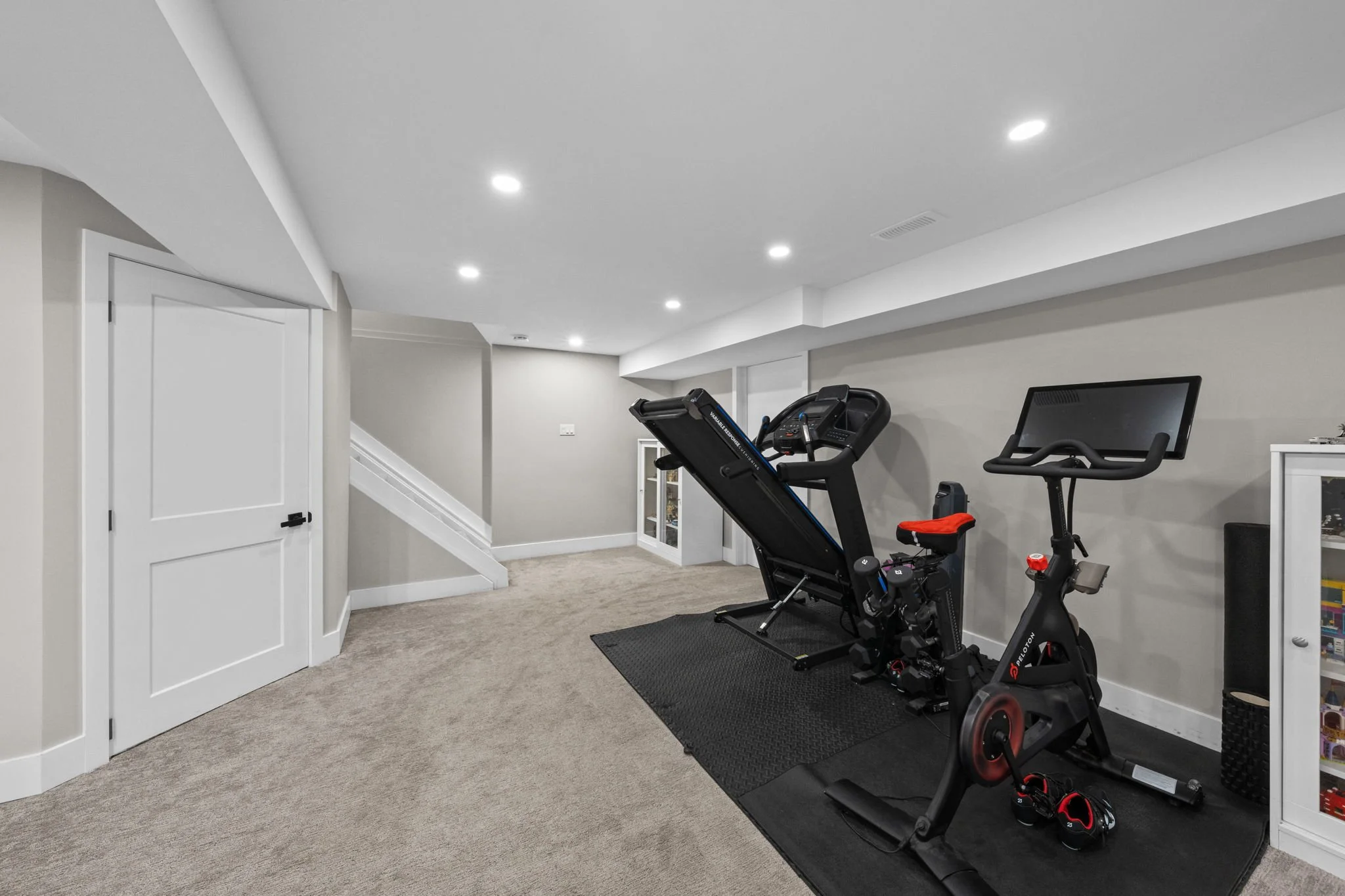 42-web-or-mls-109 Inniskillin Drive-63.jpg