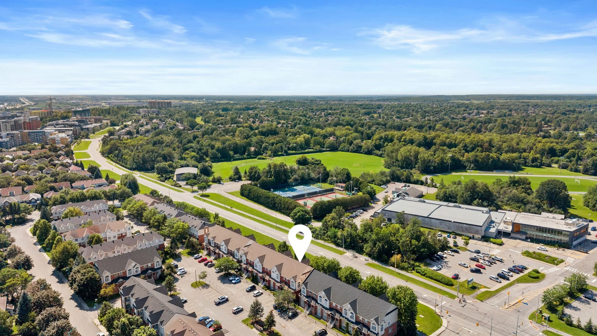 48-web-or-mls-163 70 Edenvale Drive-3.jpg