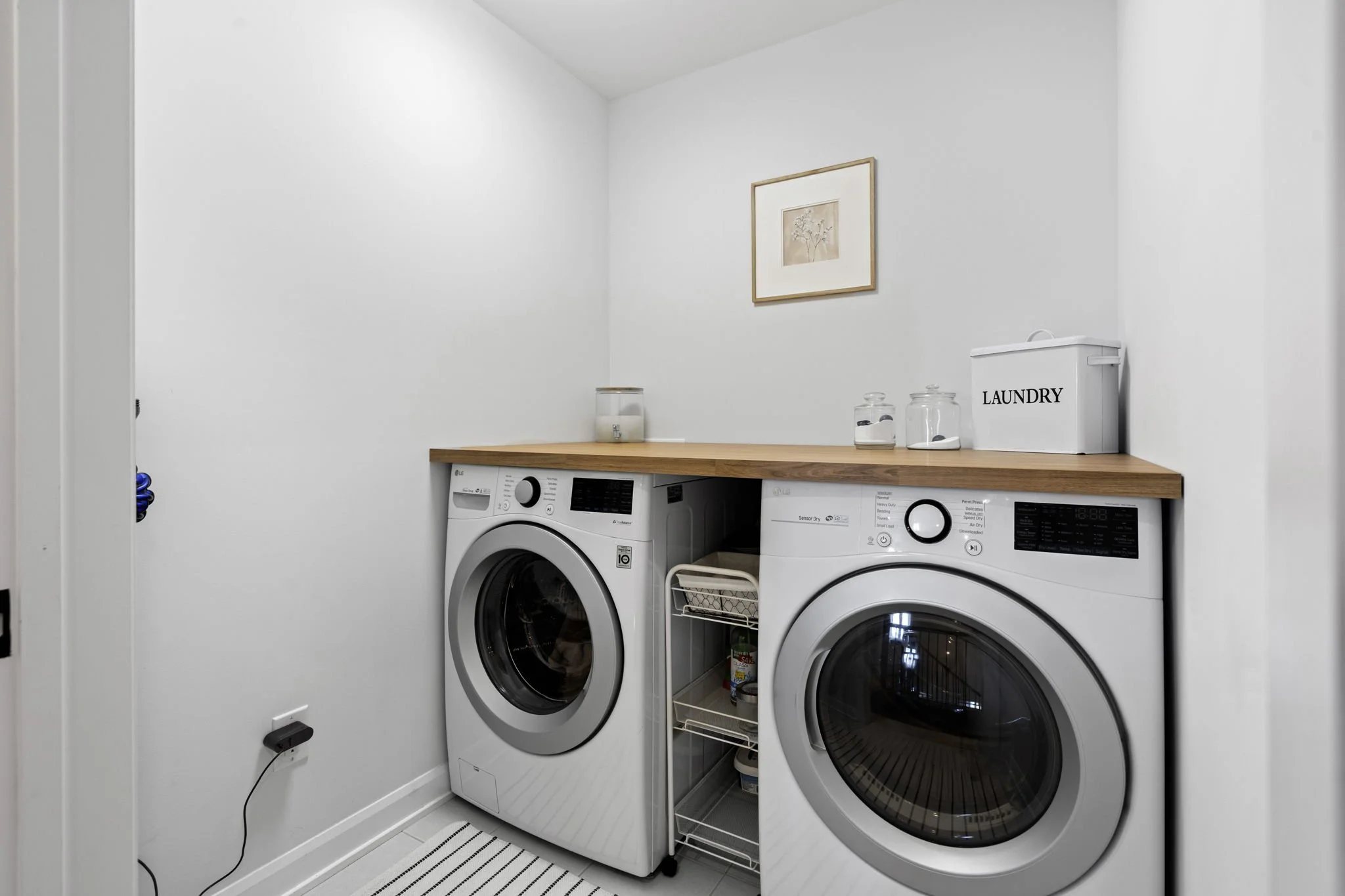27-web-or-mls-720-coast-cir.jpg