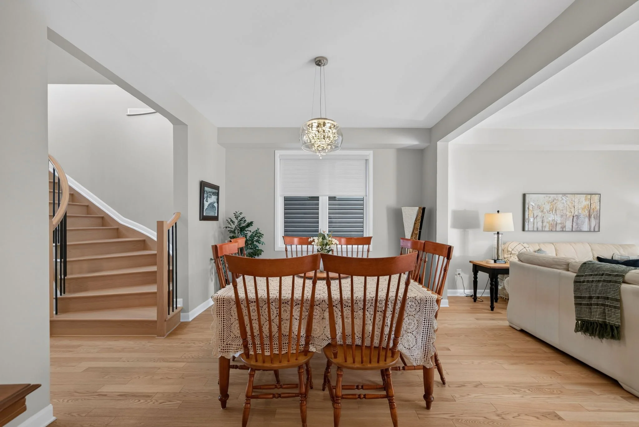 12-web-or-mls-537-anchor-cir.jpg