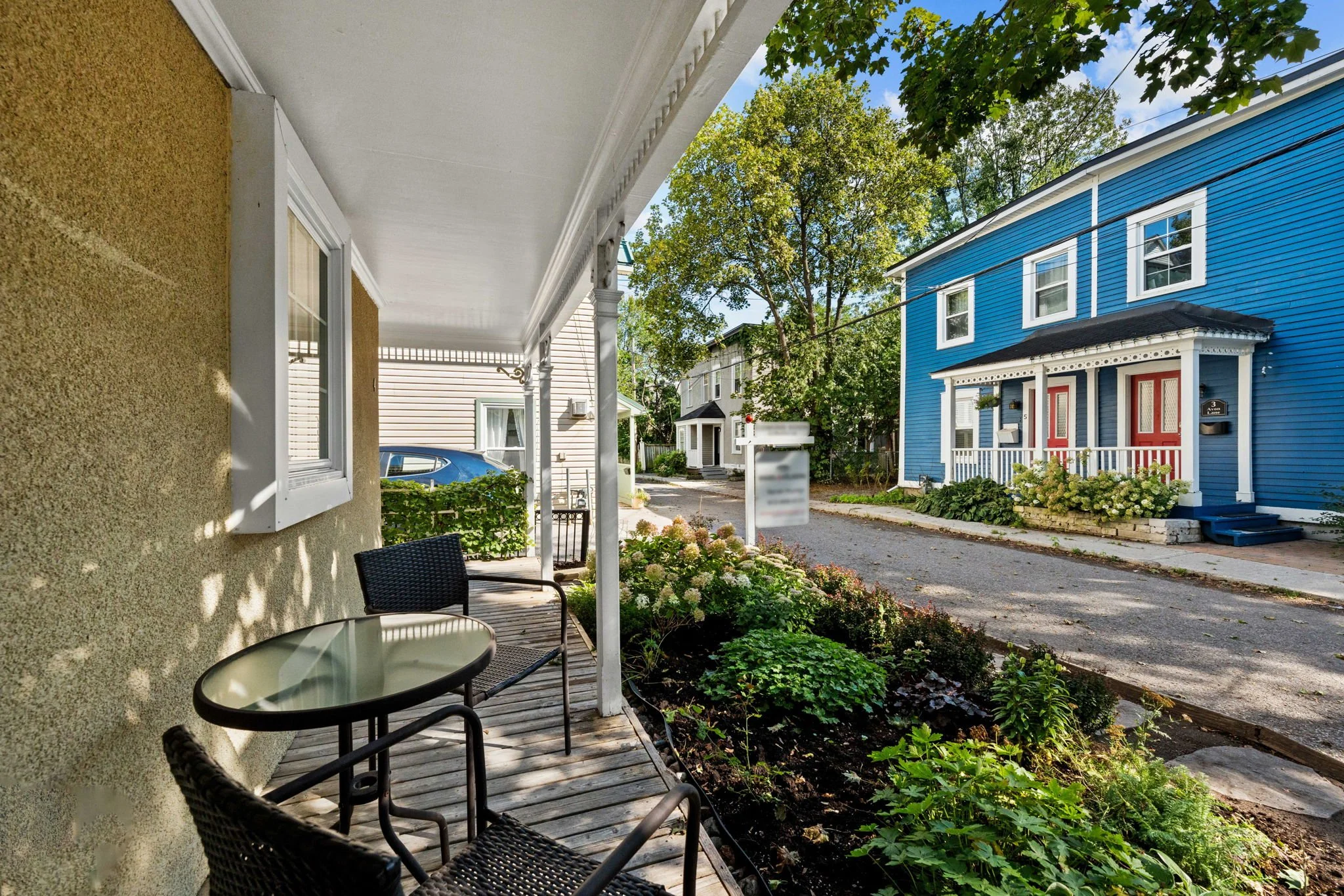 6-web-or-mls-4 Avon Lane-34.jpg
