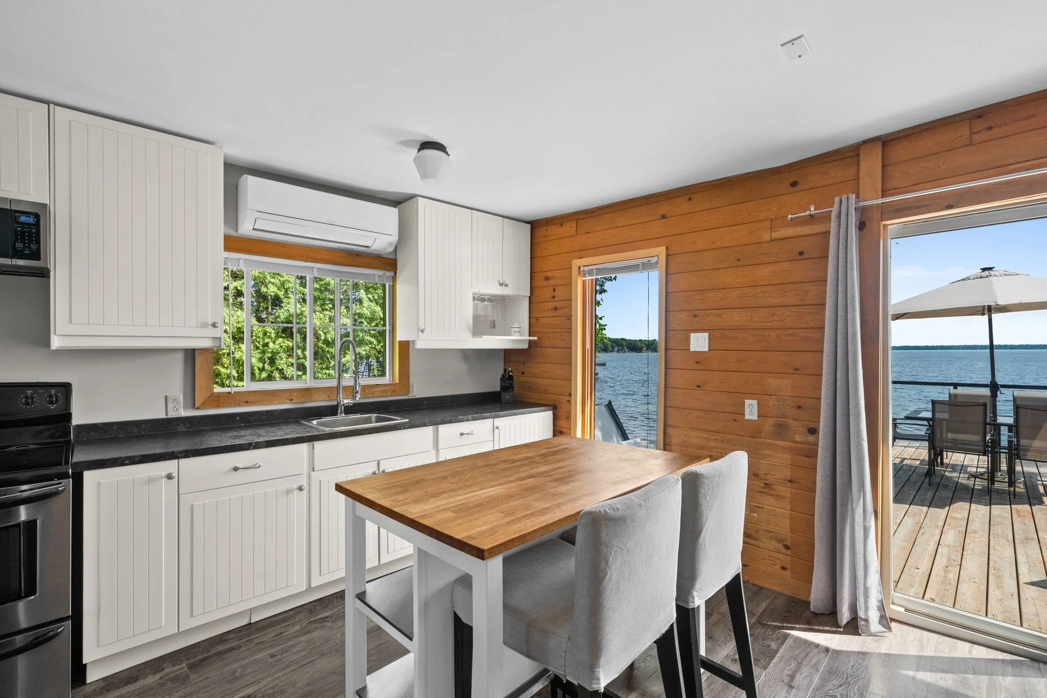 11-web-or-mls-167 Barrett Chute Road-6.jpg