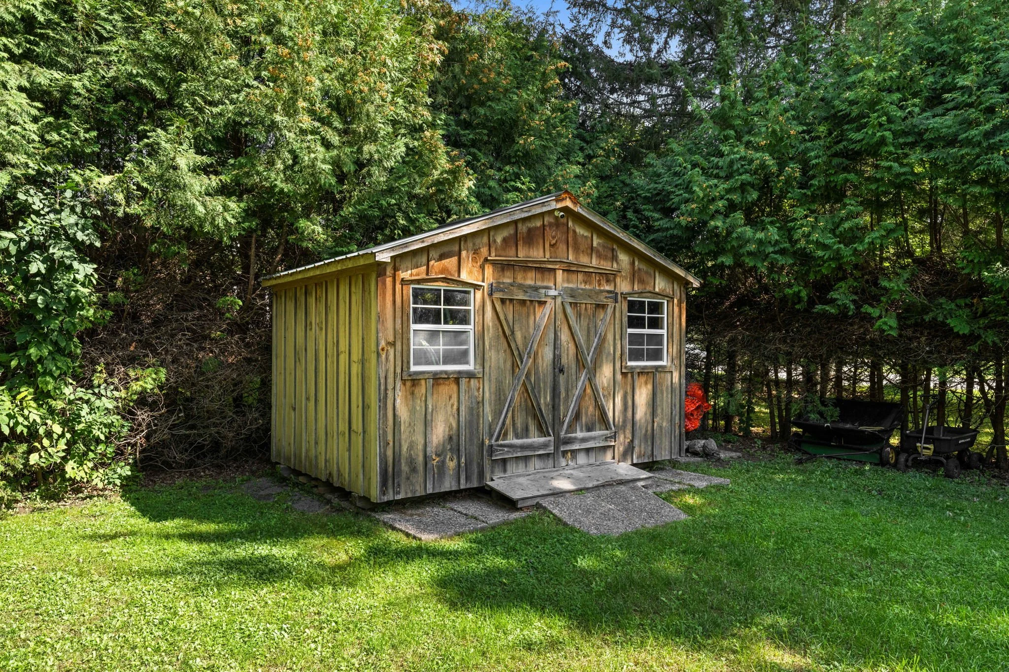 60-web-or-mls-109 Inniskillin Drive-27.jpg